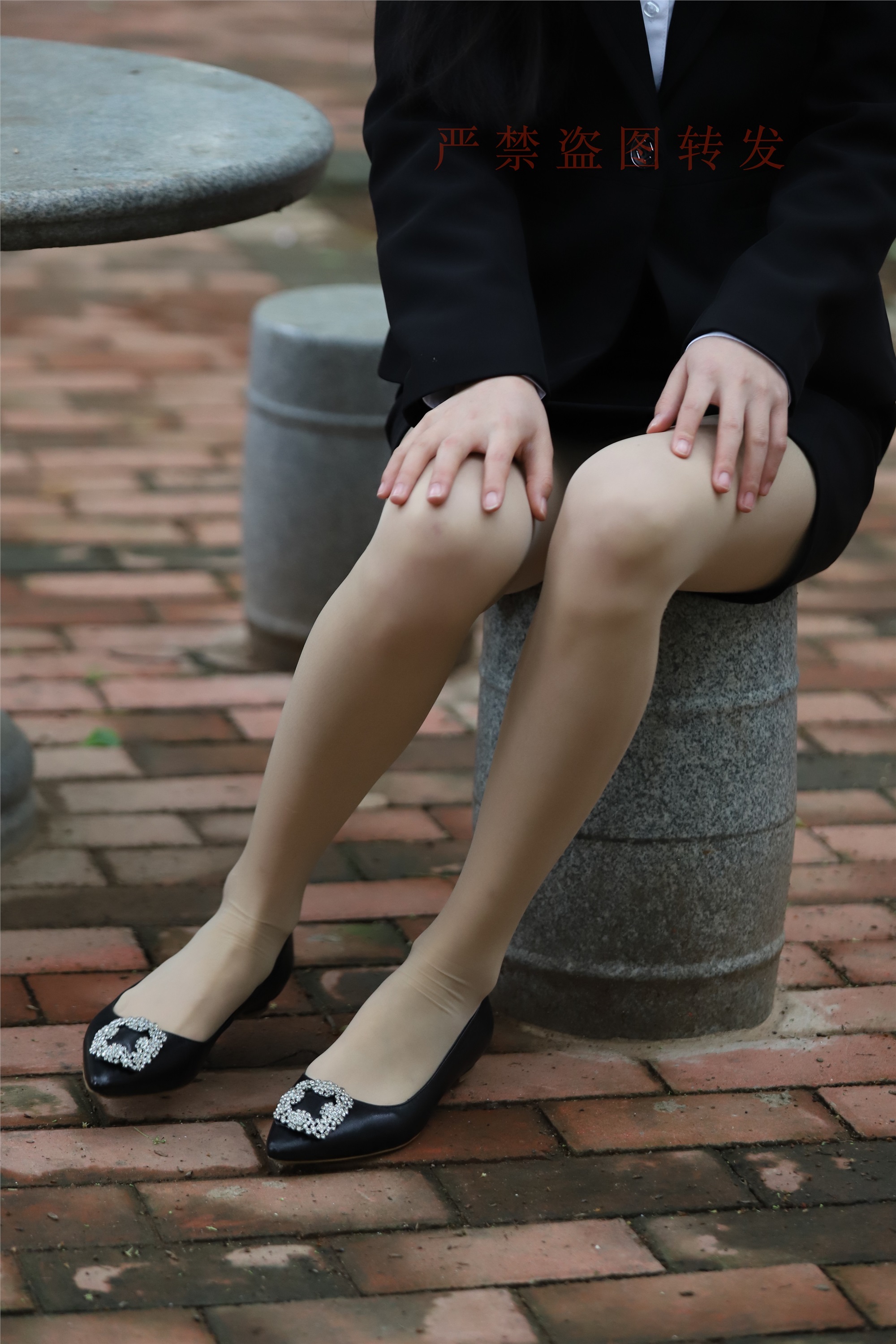 大西瓜套图 2018 4月活动 模特一 制服包裙1