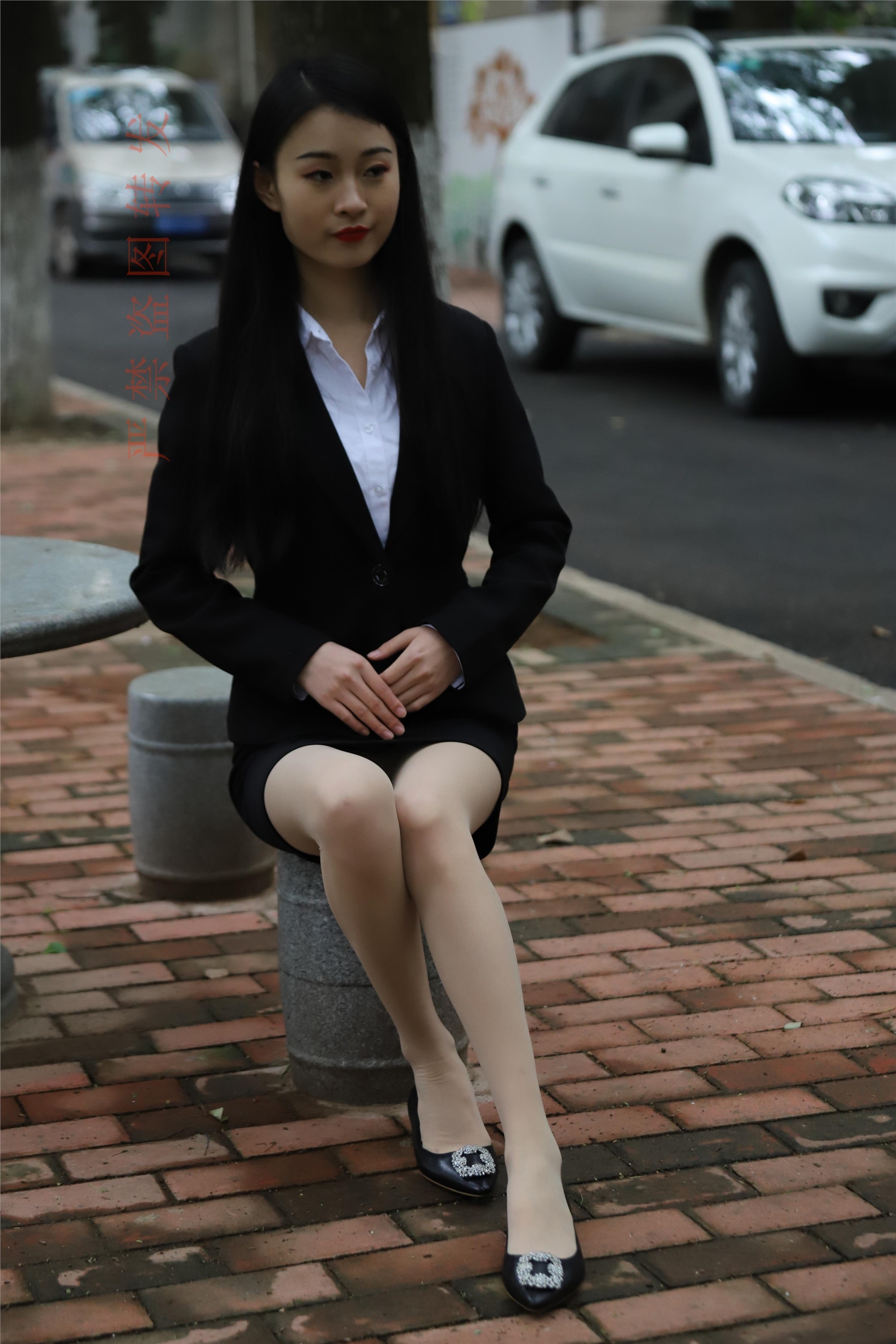 大西瓜套图 2018 4月活动 模特一 制服包裙1