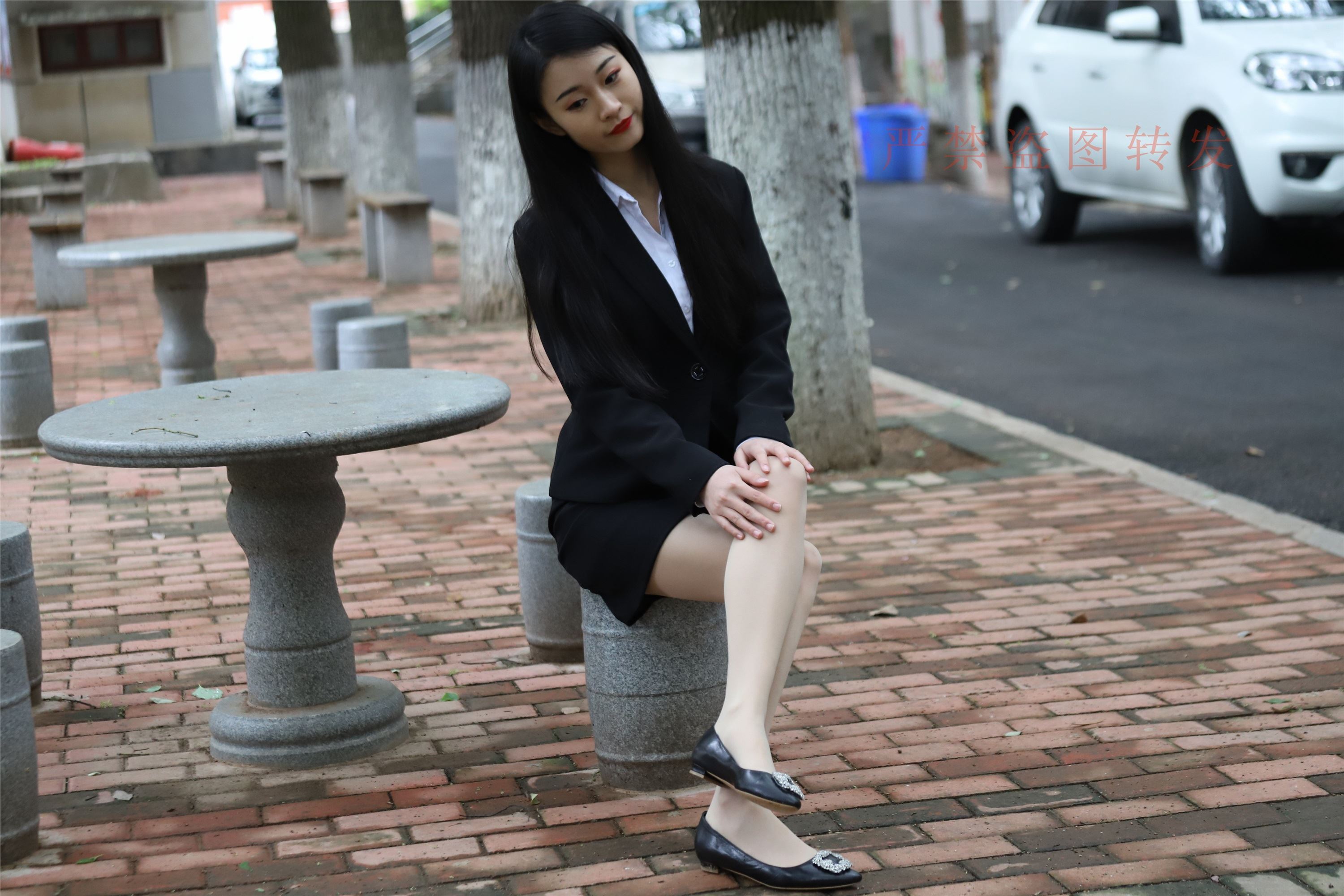 大西瓜套图 2018 4月活动 模特一 制服包裙1