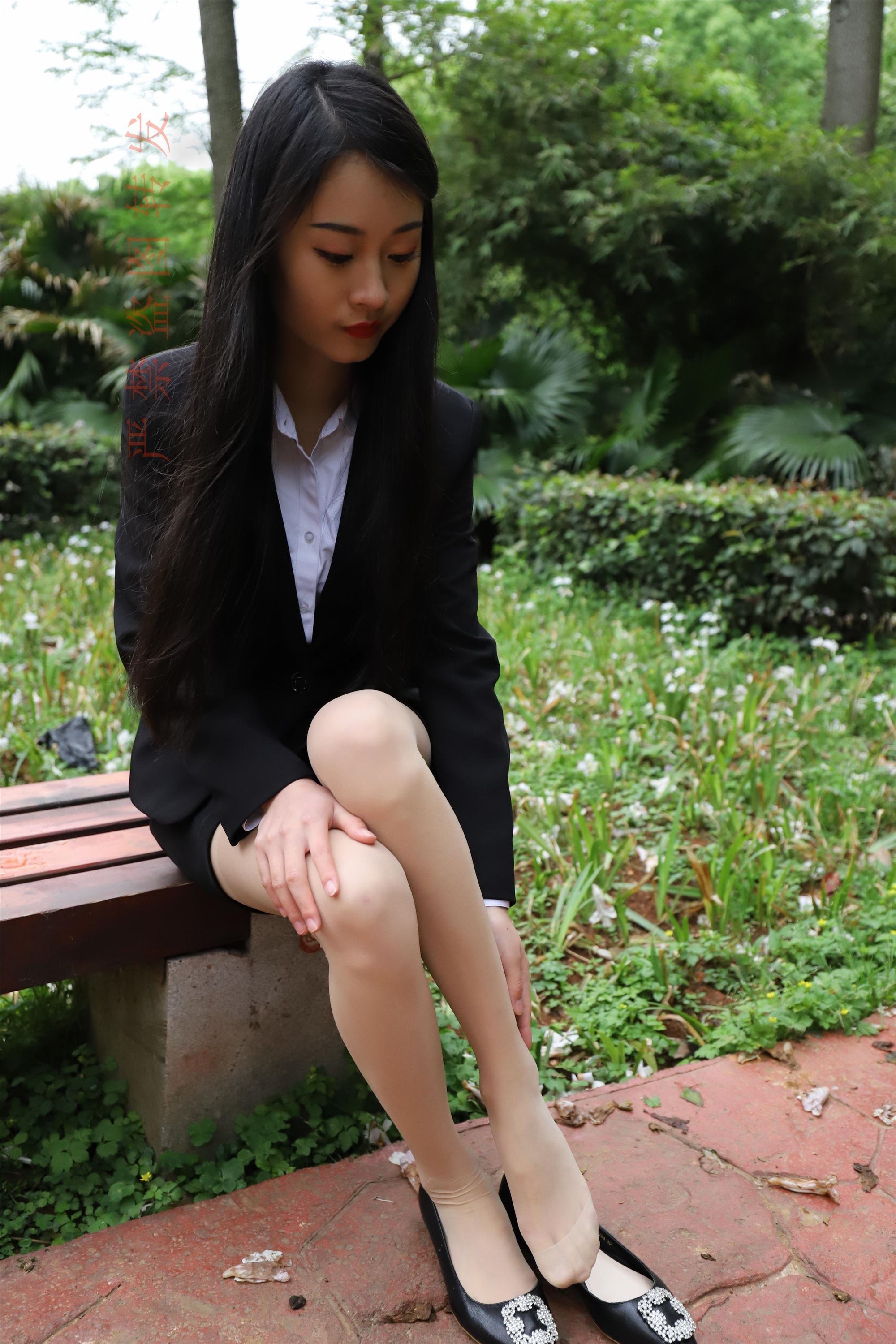 大西瓜套图 2018 4月活动 模特一 制服包裙2