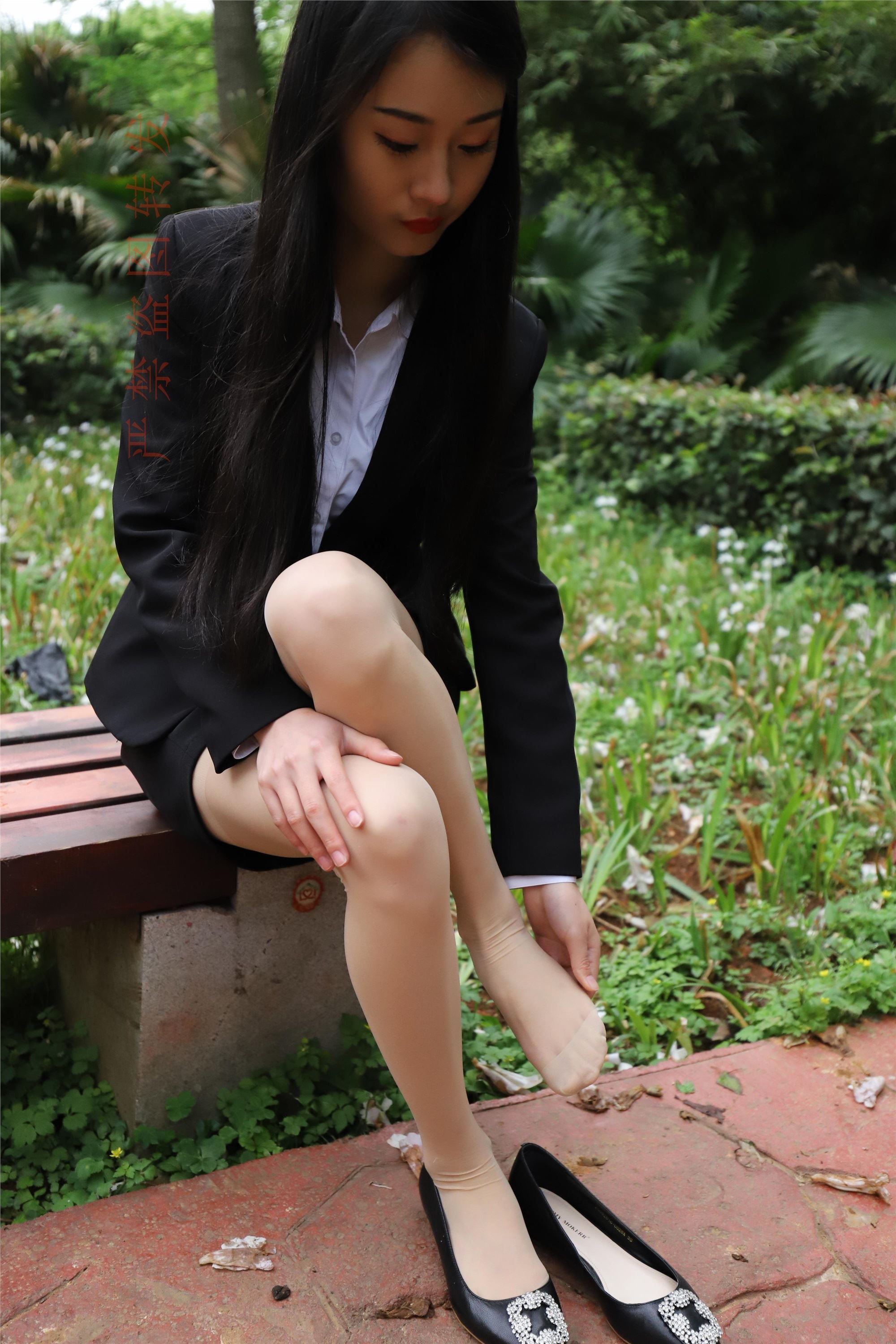 大西瓜套图 2018 4月活动 模特一 制服包裙2