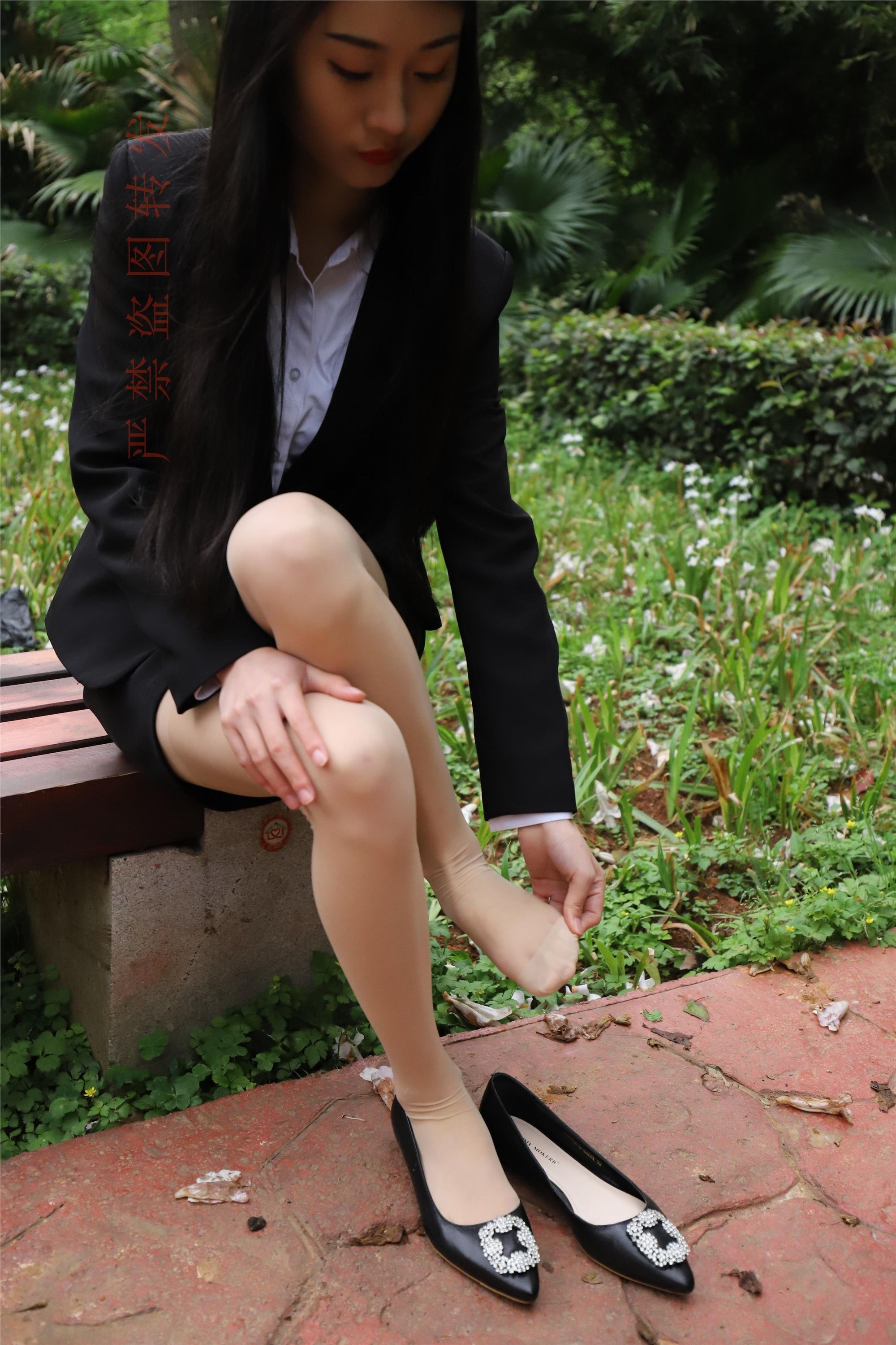 大西瓜套图 2018 4月活动 模特一 制服包裙2