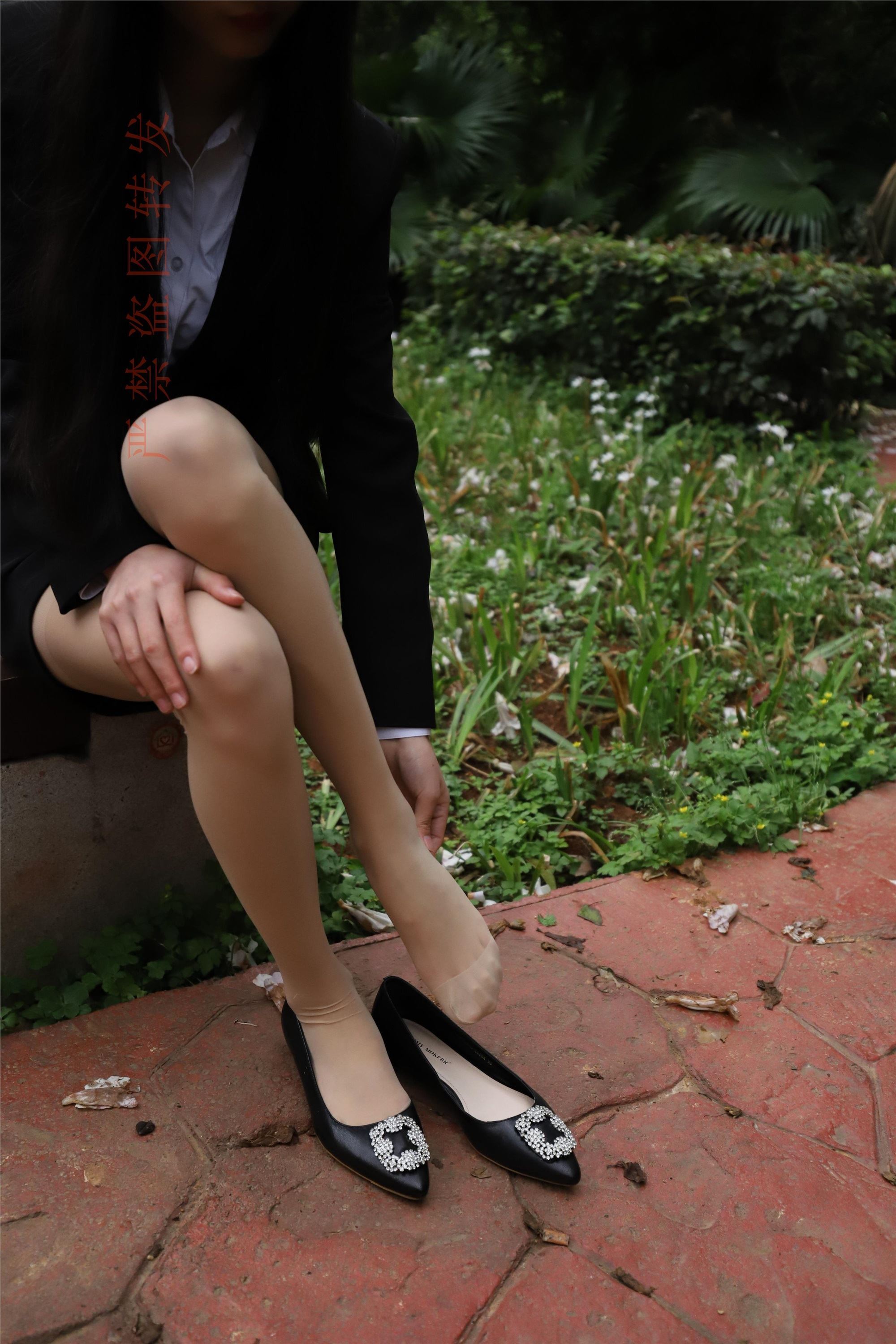 大西瓜套图 2018 4月活动 模特一 制服包裙2