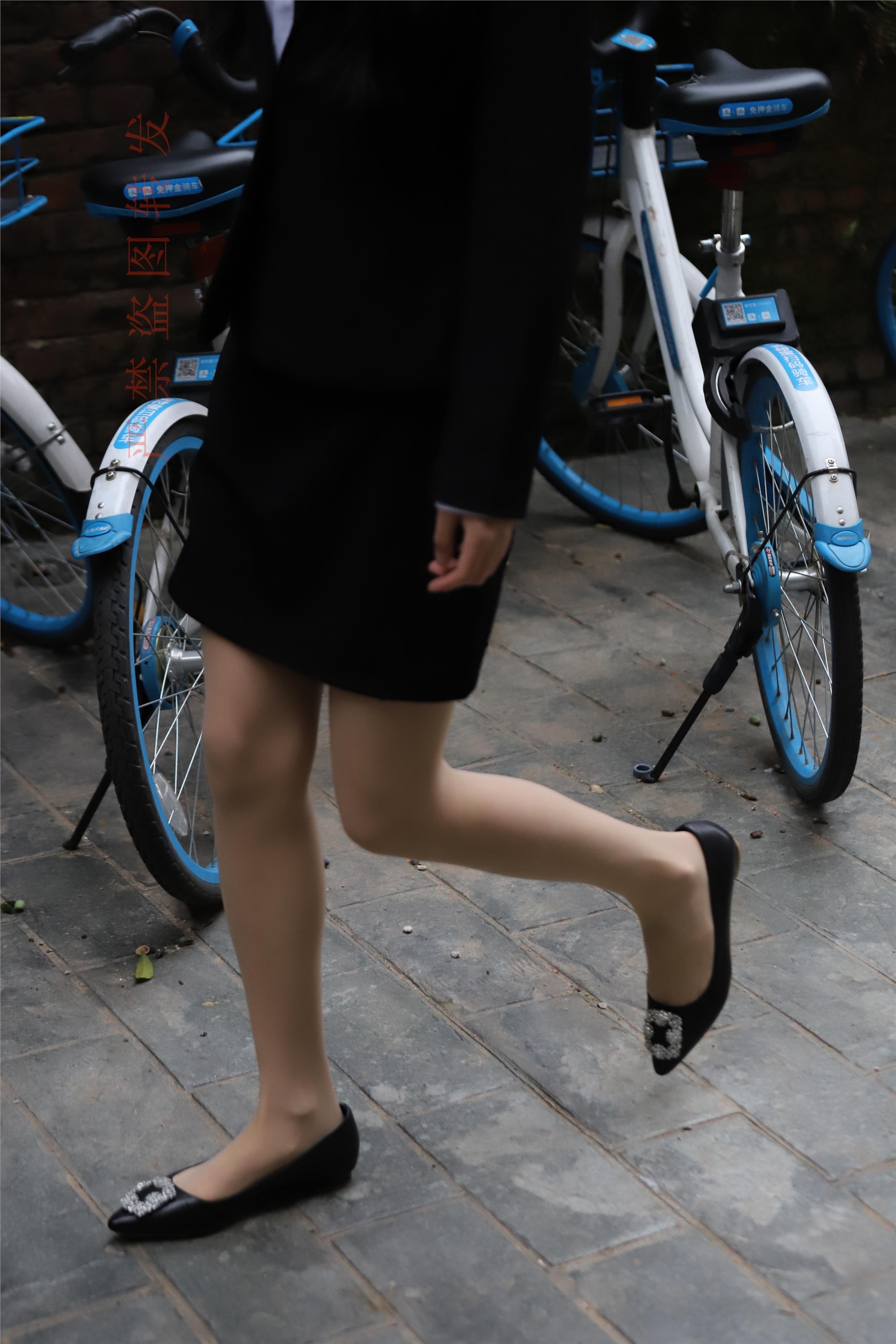 大西瓜套图 2018 4月活动 模特一 制服包裙2