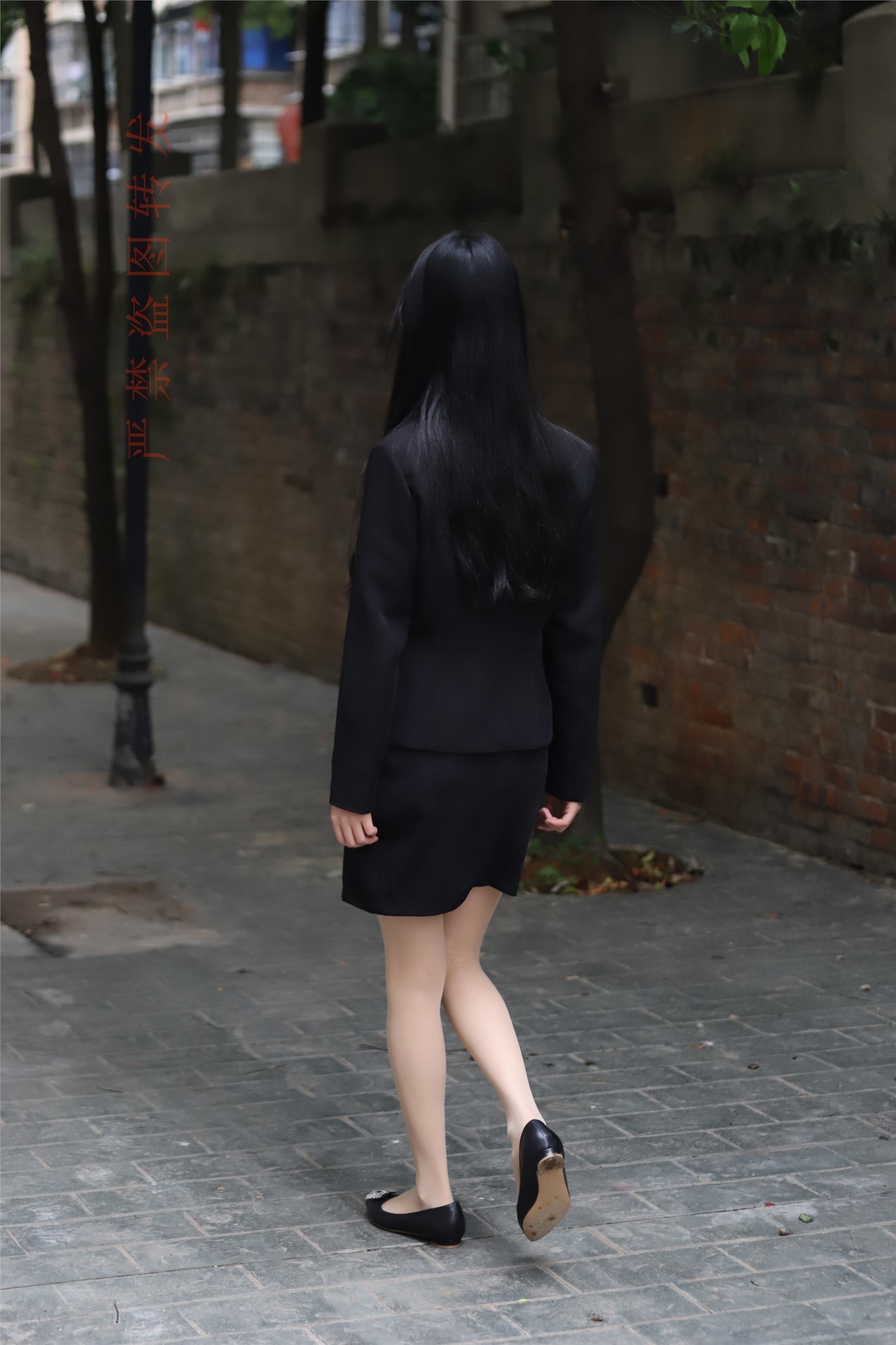 大西瓜套图 2018 4月活动 模特一 制服包裙2