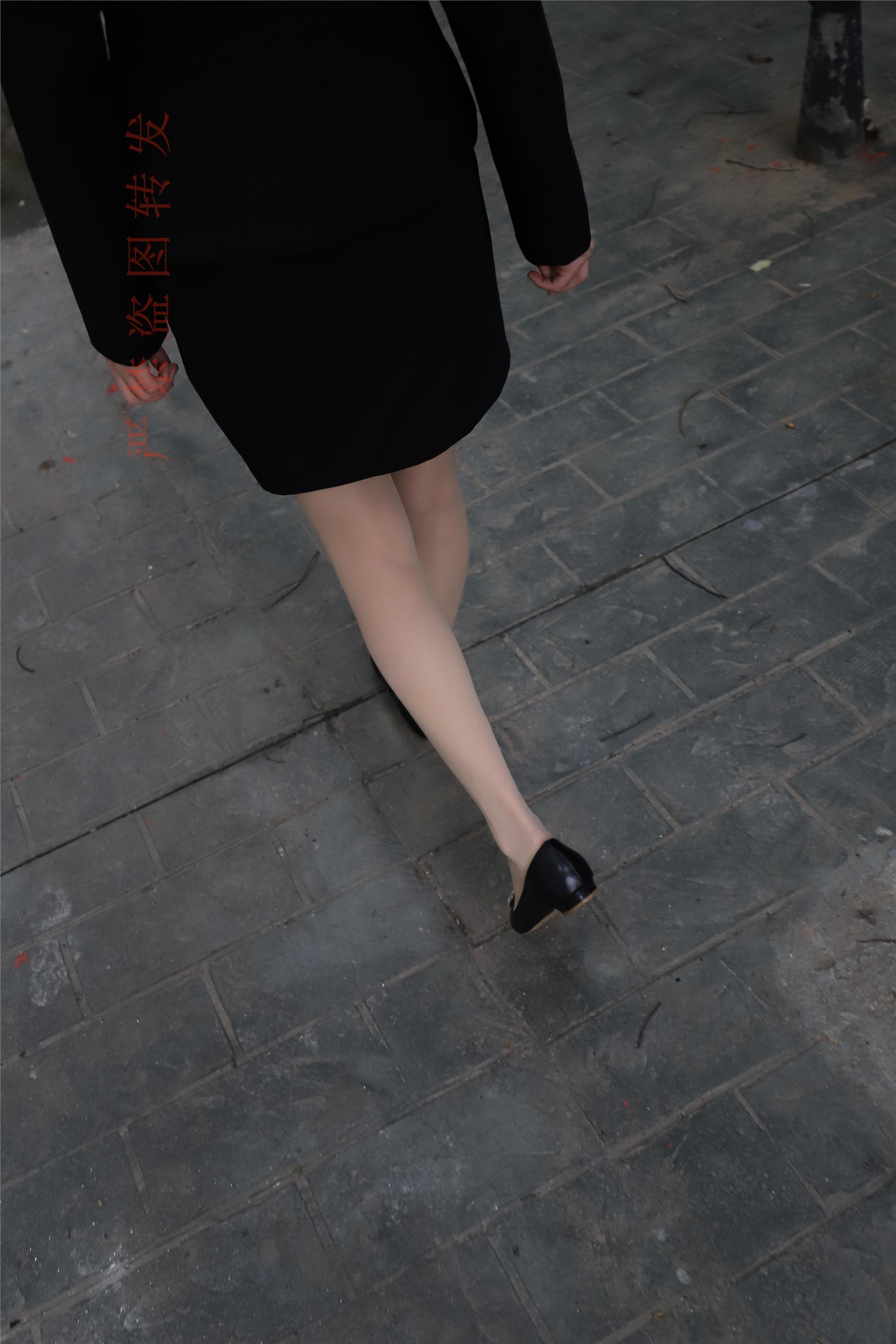 大西瓜套图 2018 4月活动 模特一 制服包裙2