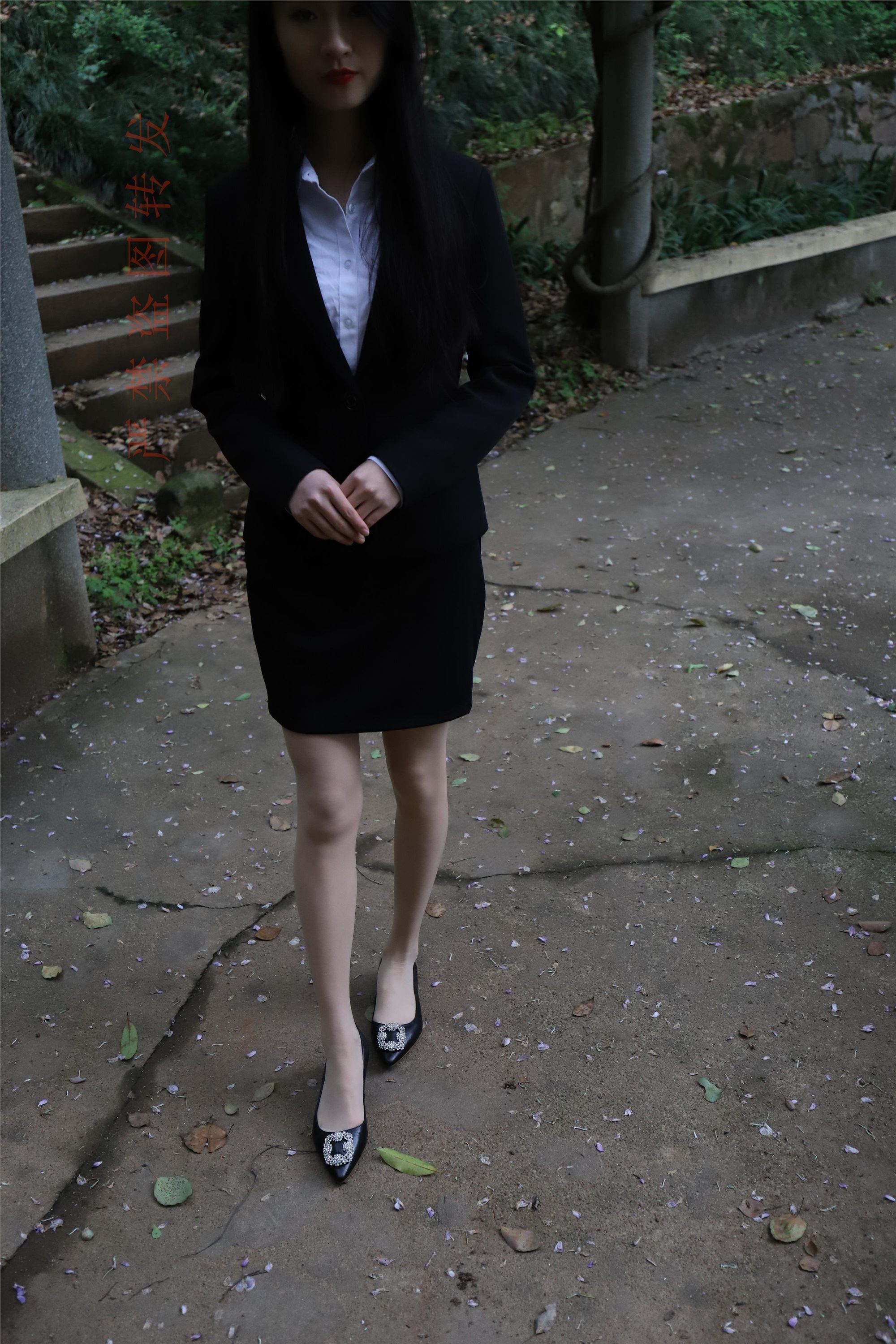 大西瓜套图 2018 4月活动 模特一 制服包裙2