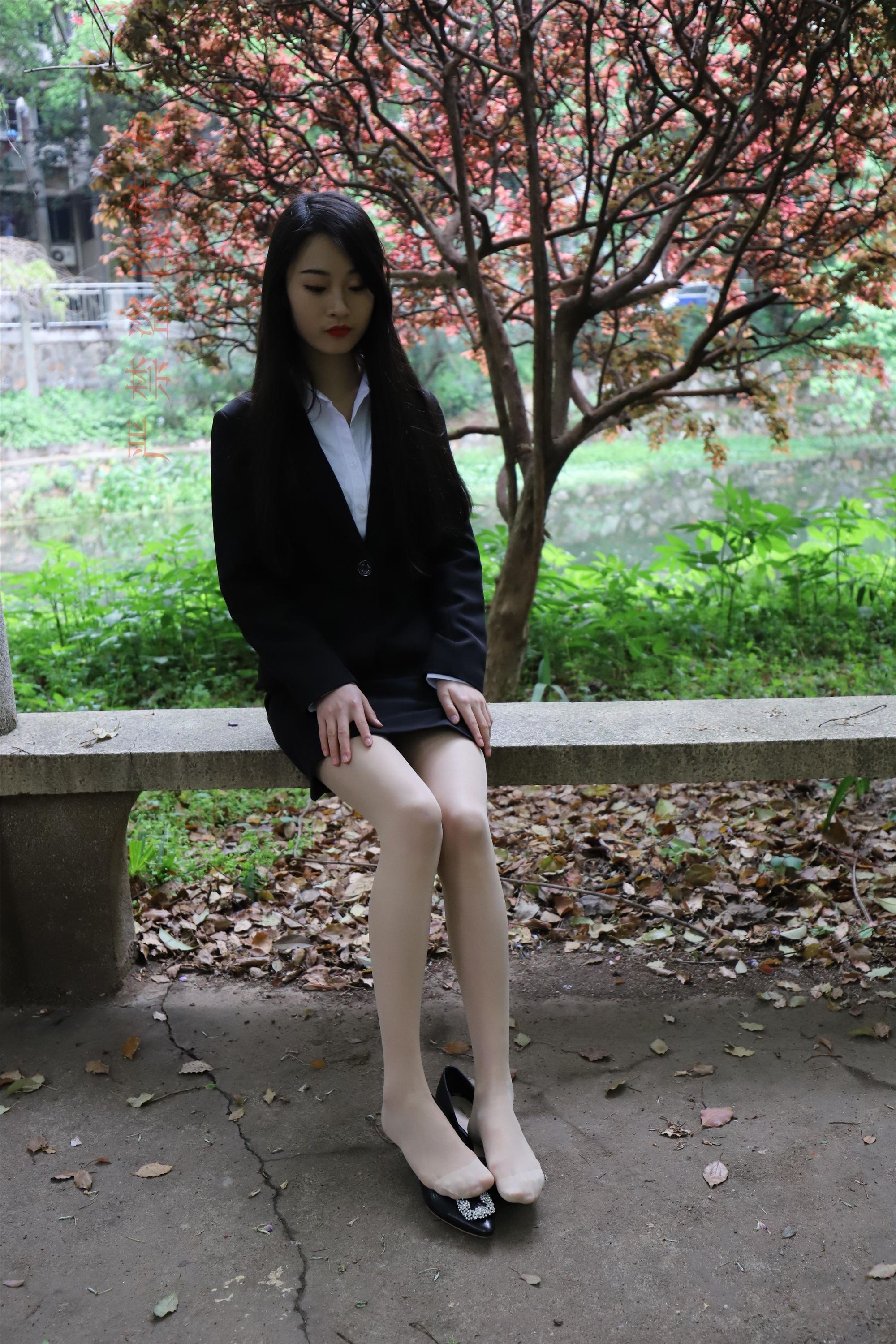 大西瓜套图 2018 4月活动 模特一 制服包裙2