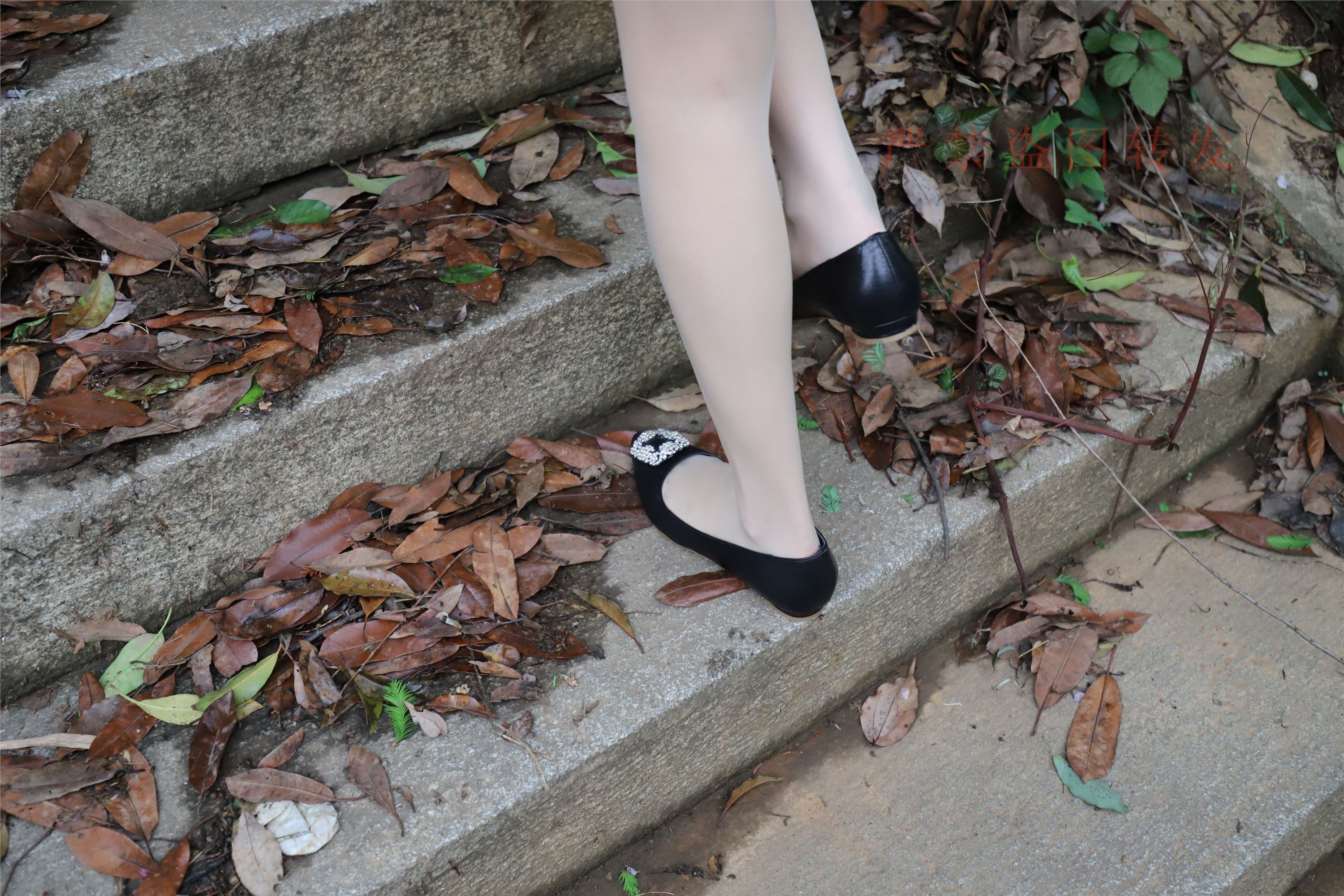 大西瓜套图 2018 4月活动 模特一 制服包裙2