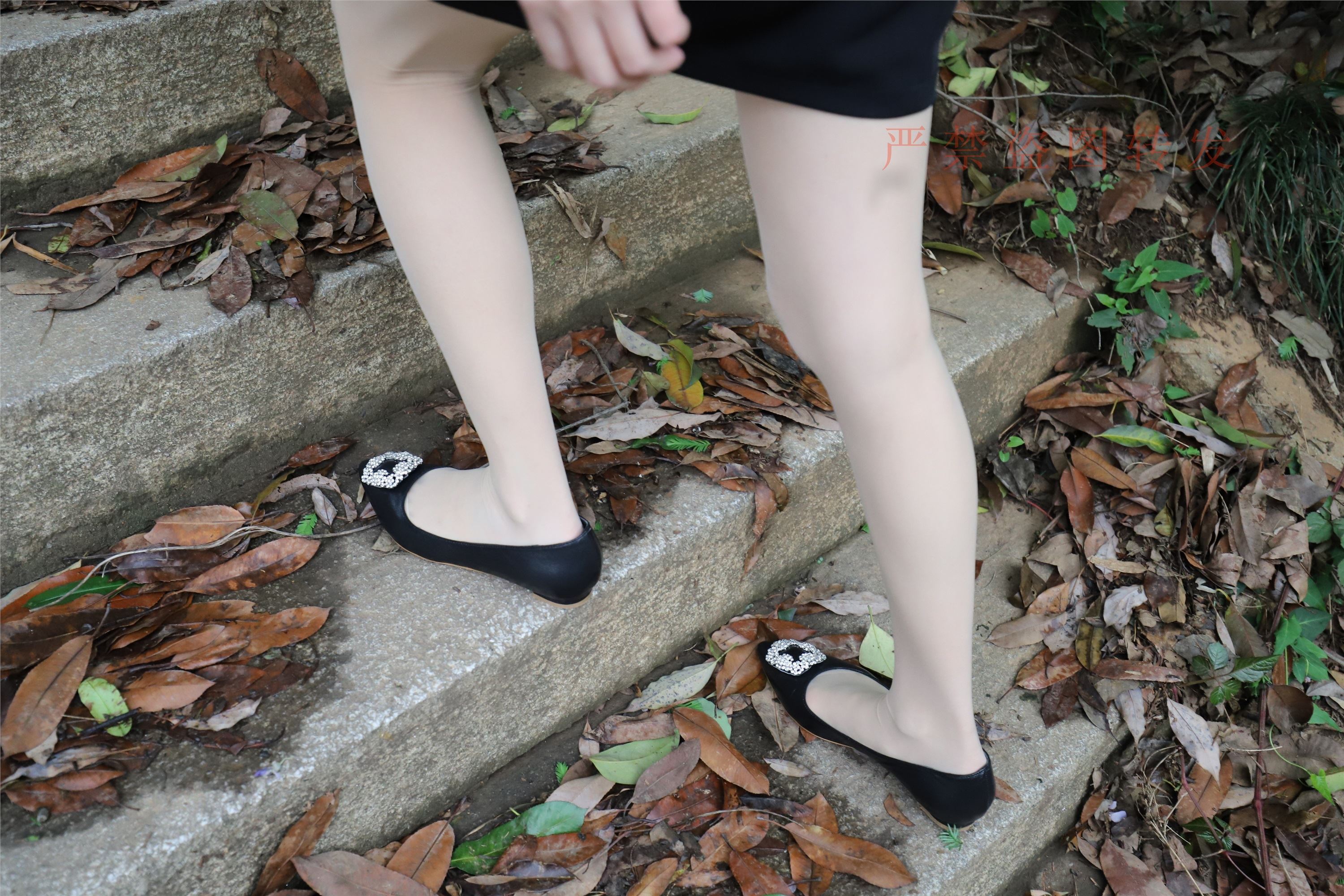 大西瓜套图 2018 4月活动 模特一 制服包裙2