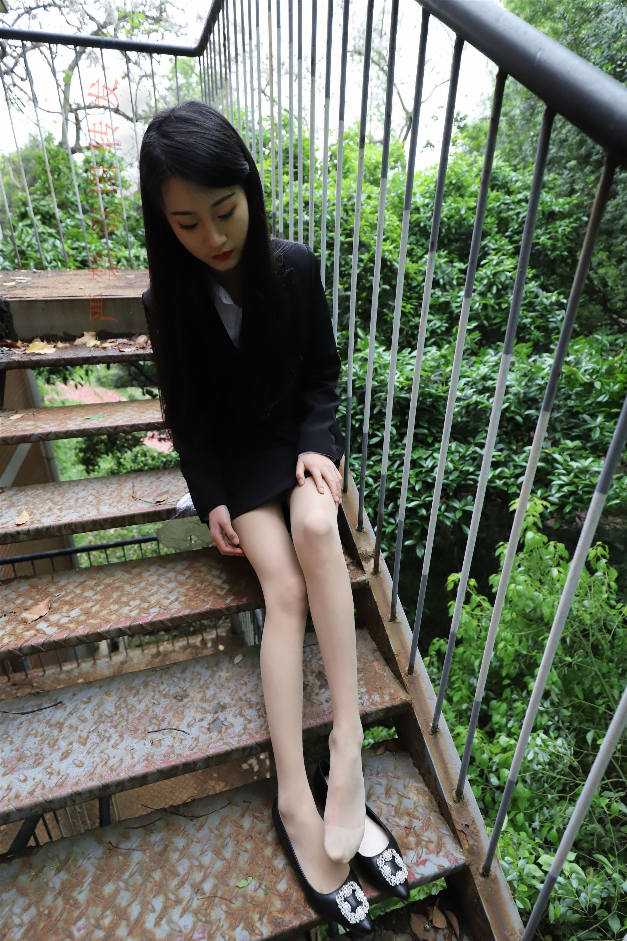 大西瓜套图 2018 4月活动 模特一 制服包裙3