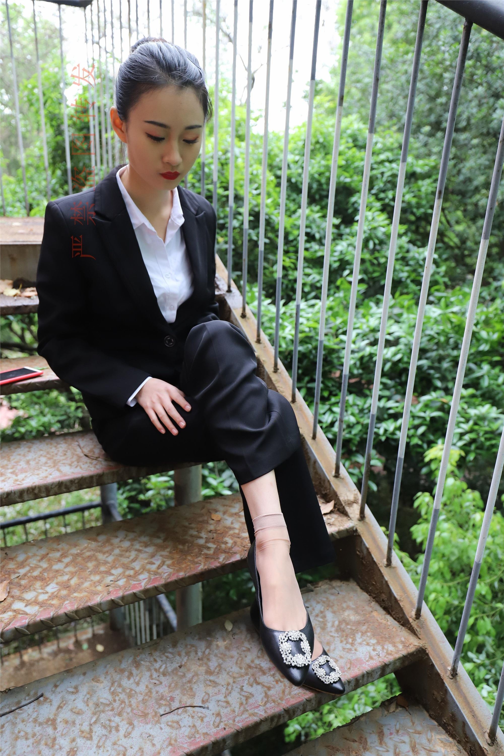 大西瓜套图 2018 4月活动 模特一 制服长裤1