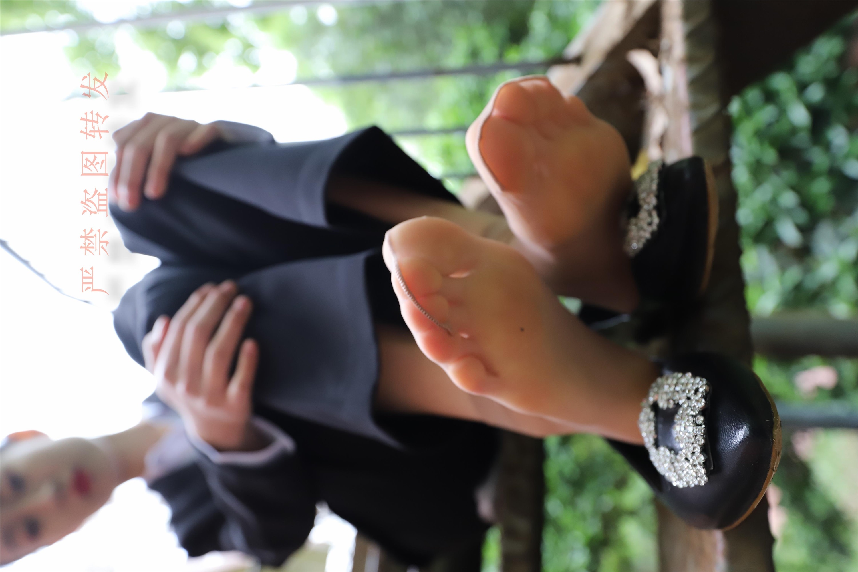 大西瓜套图 2018 4月活动 模特一 制服长裤1