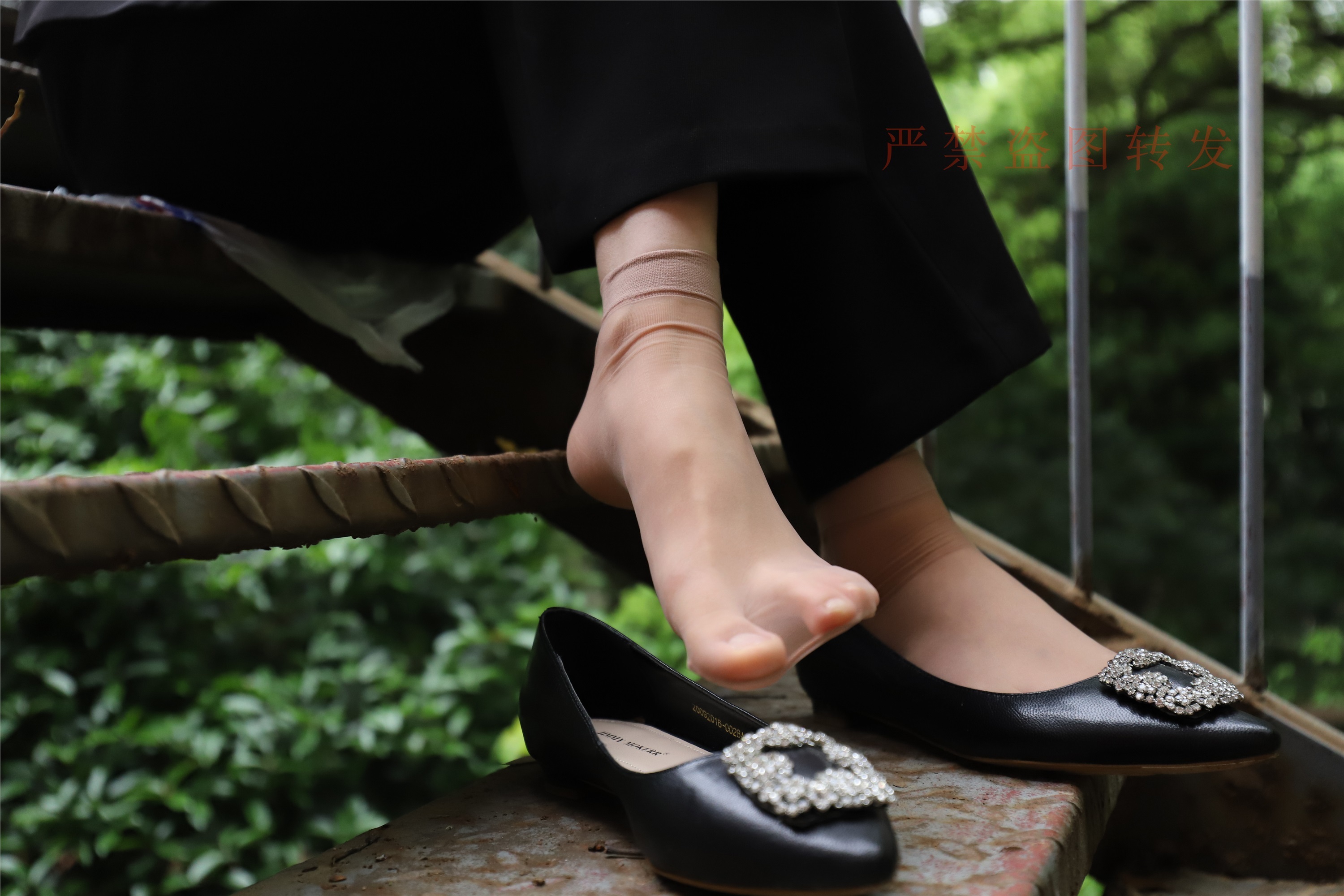 大西瓜套图 2018 4月活动 模特一 制服长裤2