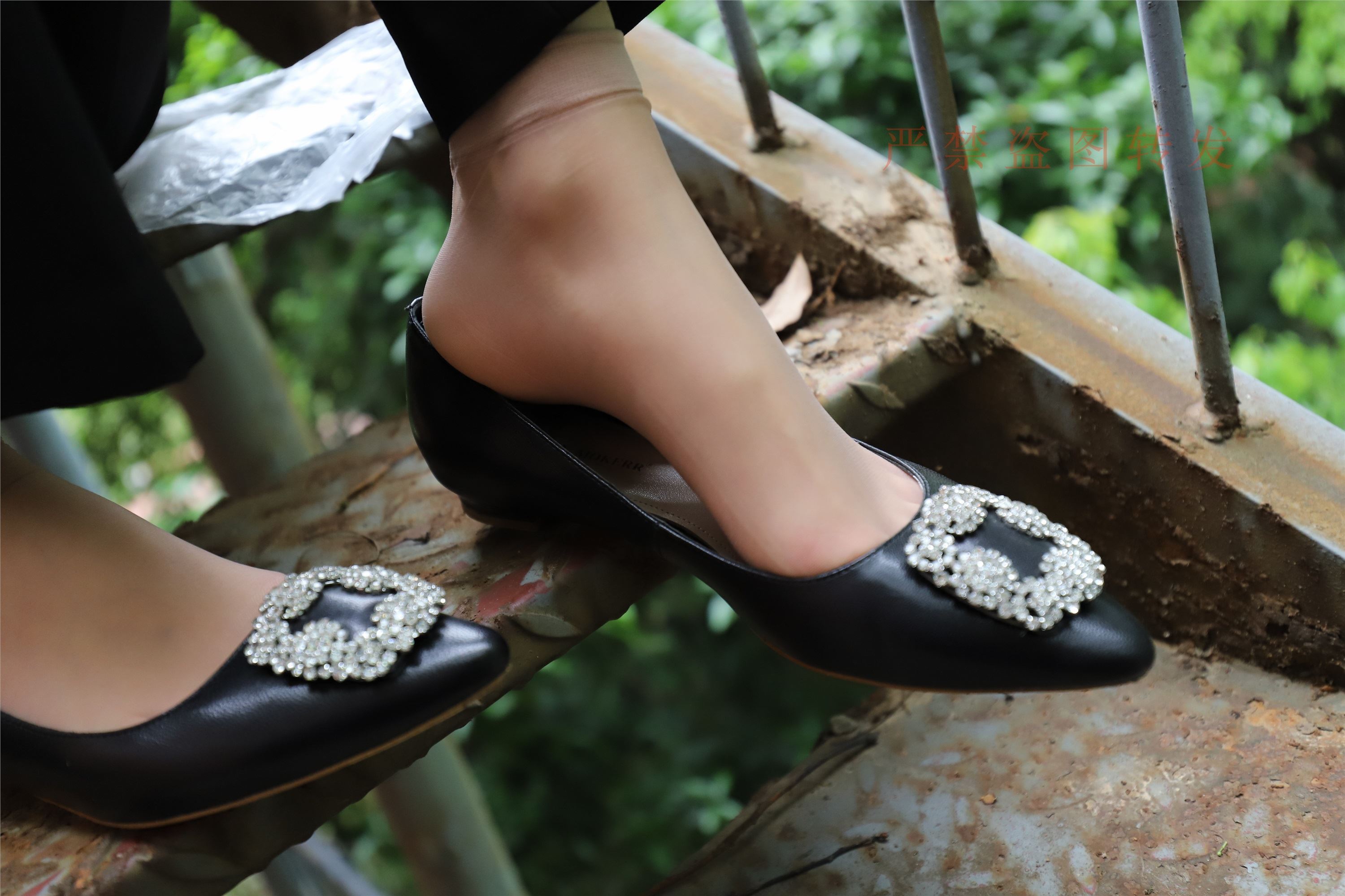 大西瓜套图 2018 4月活动 模特一 制服长裤2