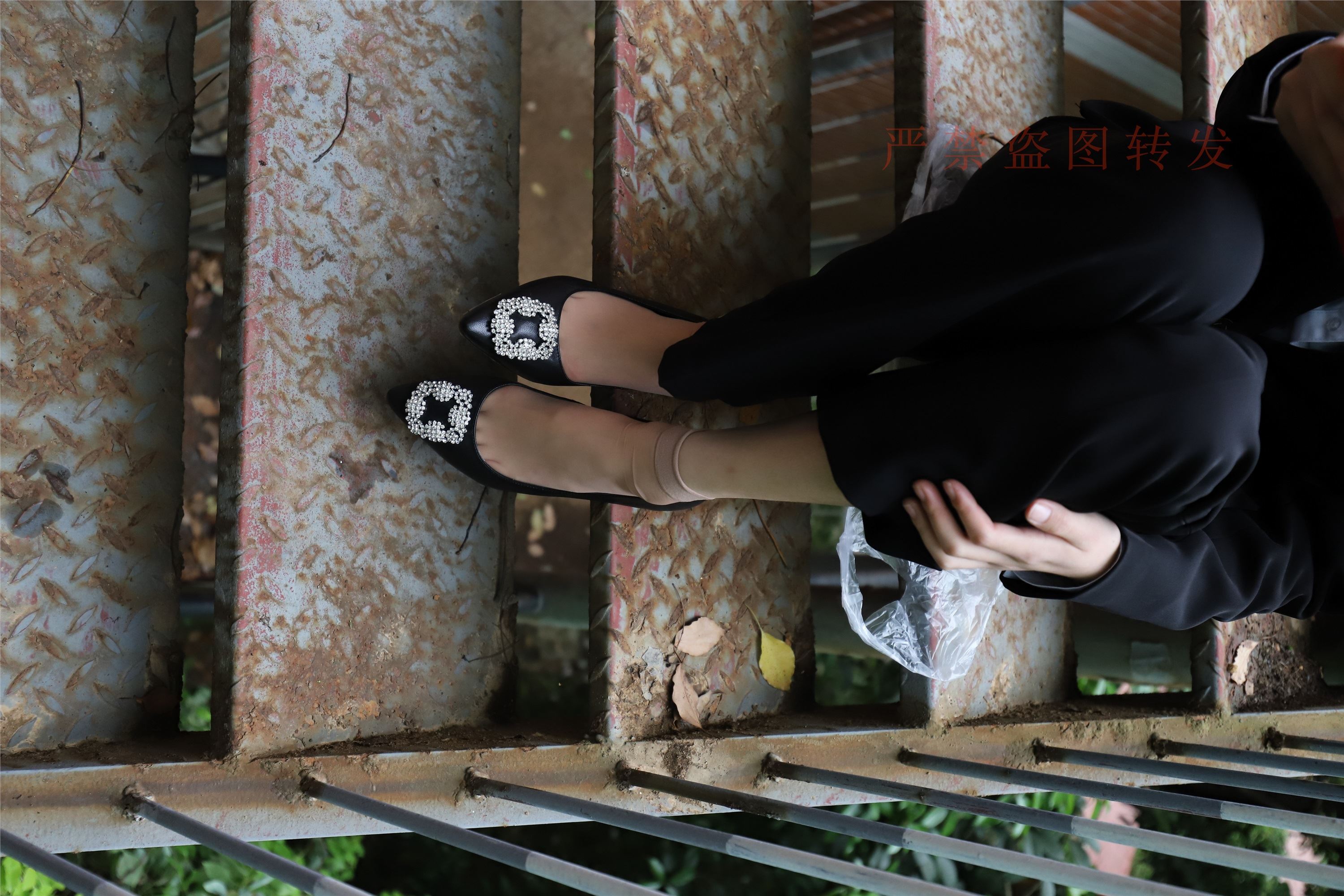 大西瓜套图 2018 4月活动 模特一 制服长裤2