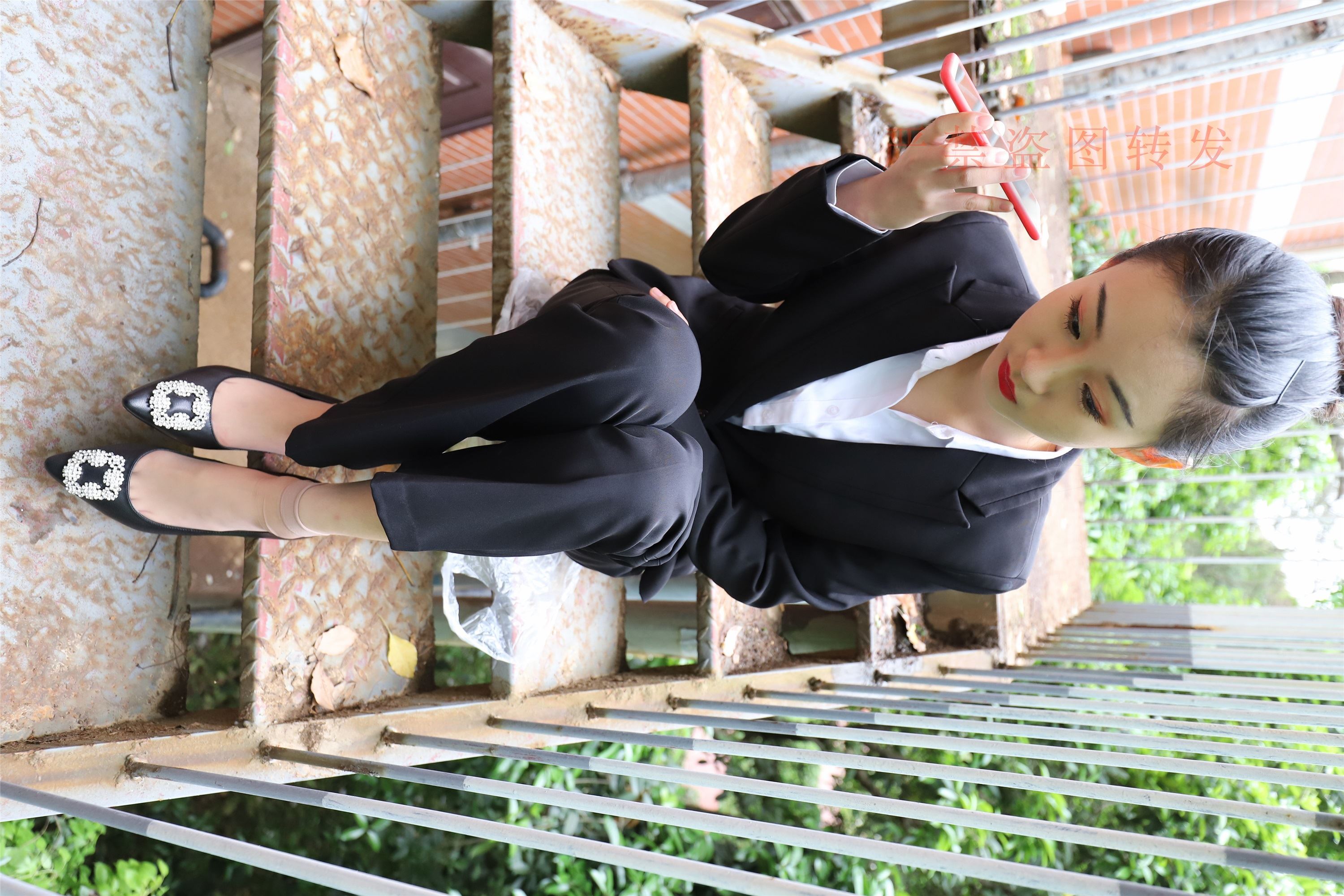 大西瓜套图 2018 4月活动 模特一 制服长裤2