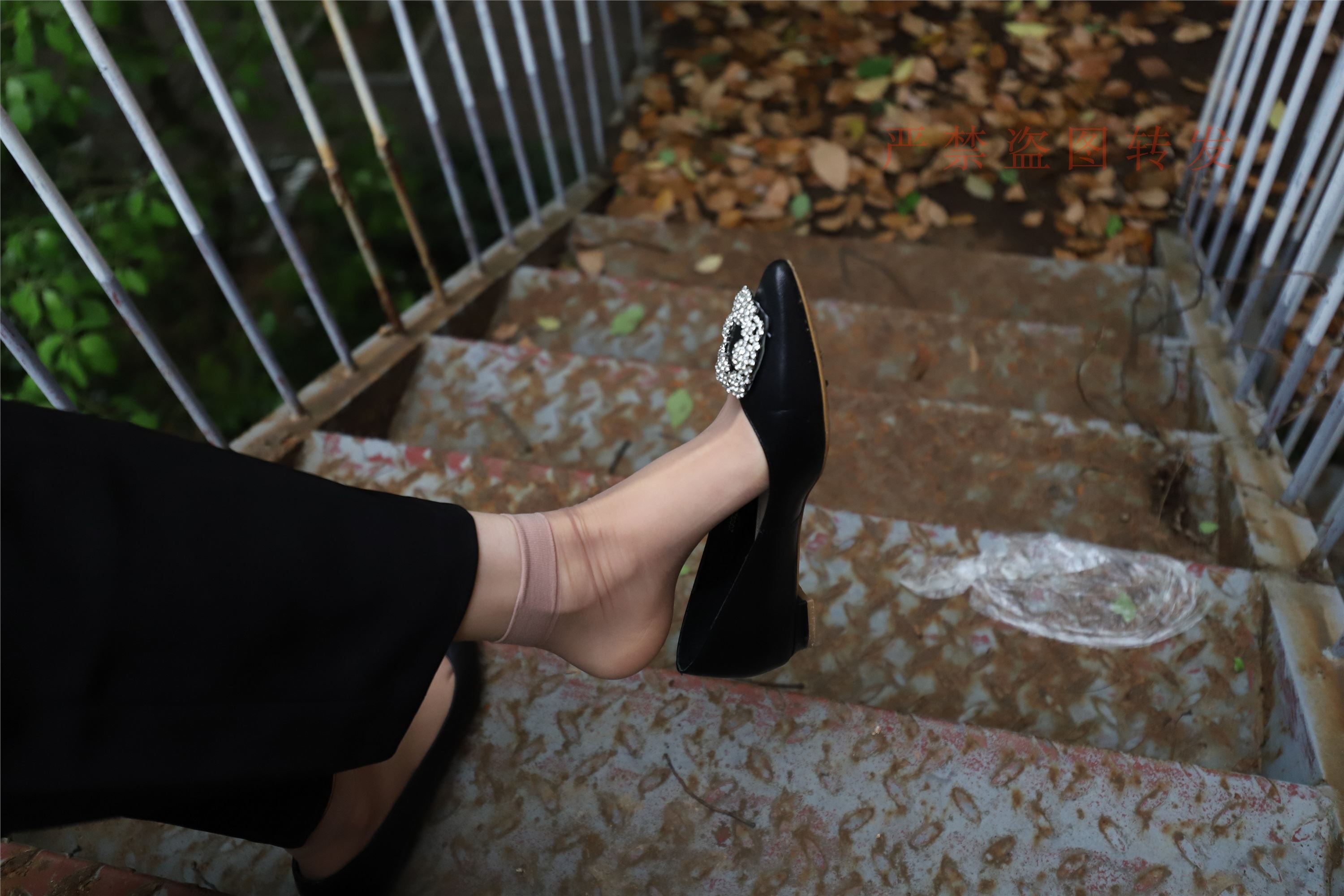 大西瓜套图 2018 4月活动 模特一 制服长裤2