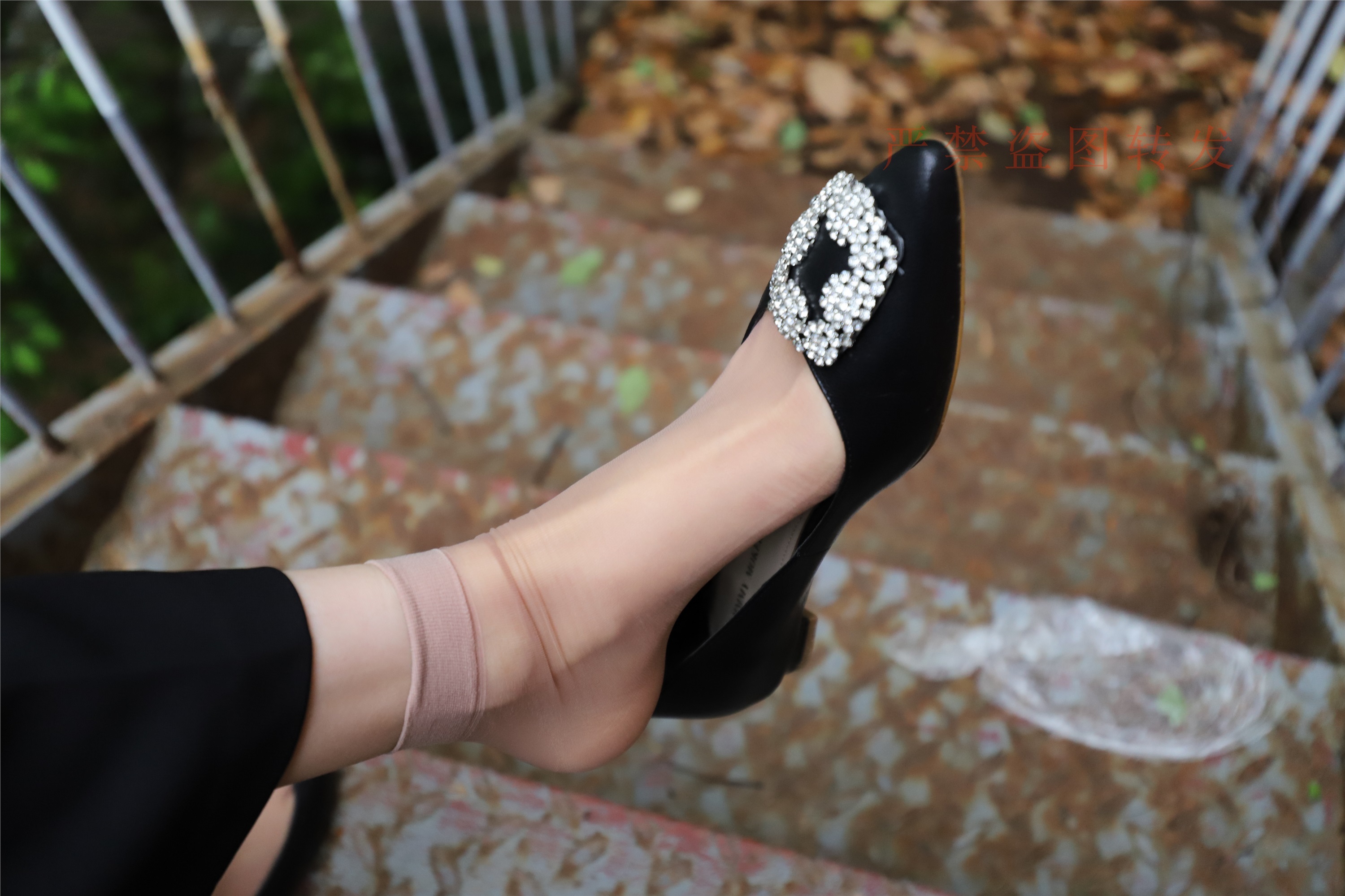 大西瓜套图 2018 4月活动 模特一 制服长裤2