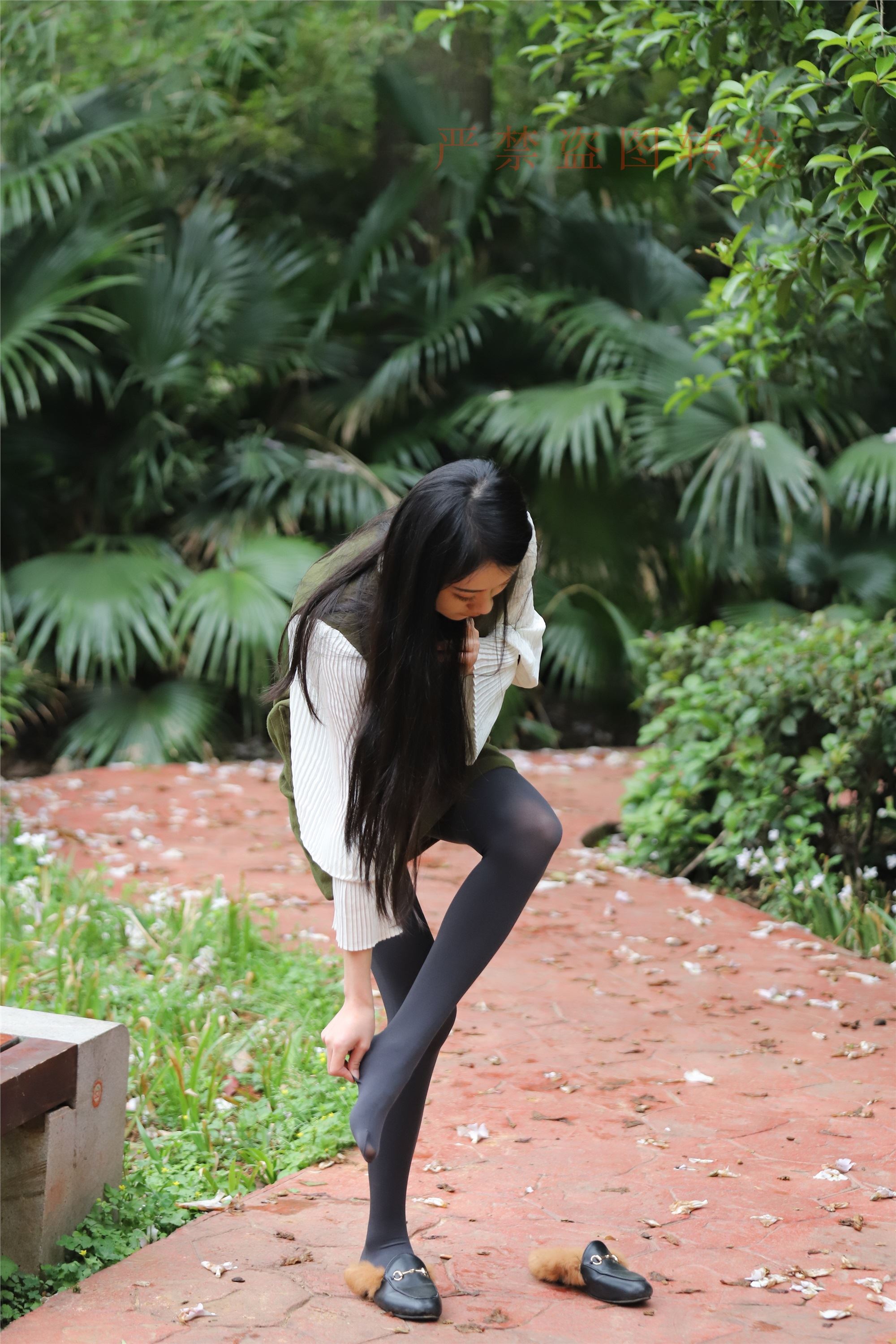 大西瓜套图  2018 4月活动 模特一灰厚3