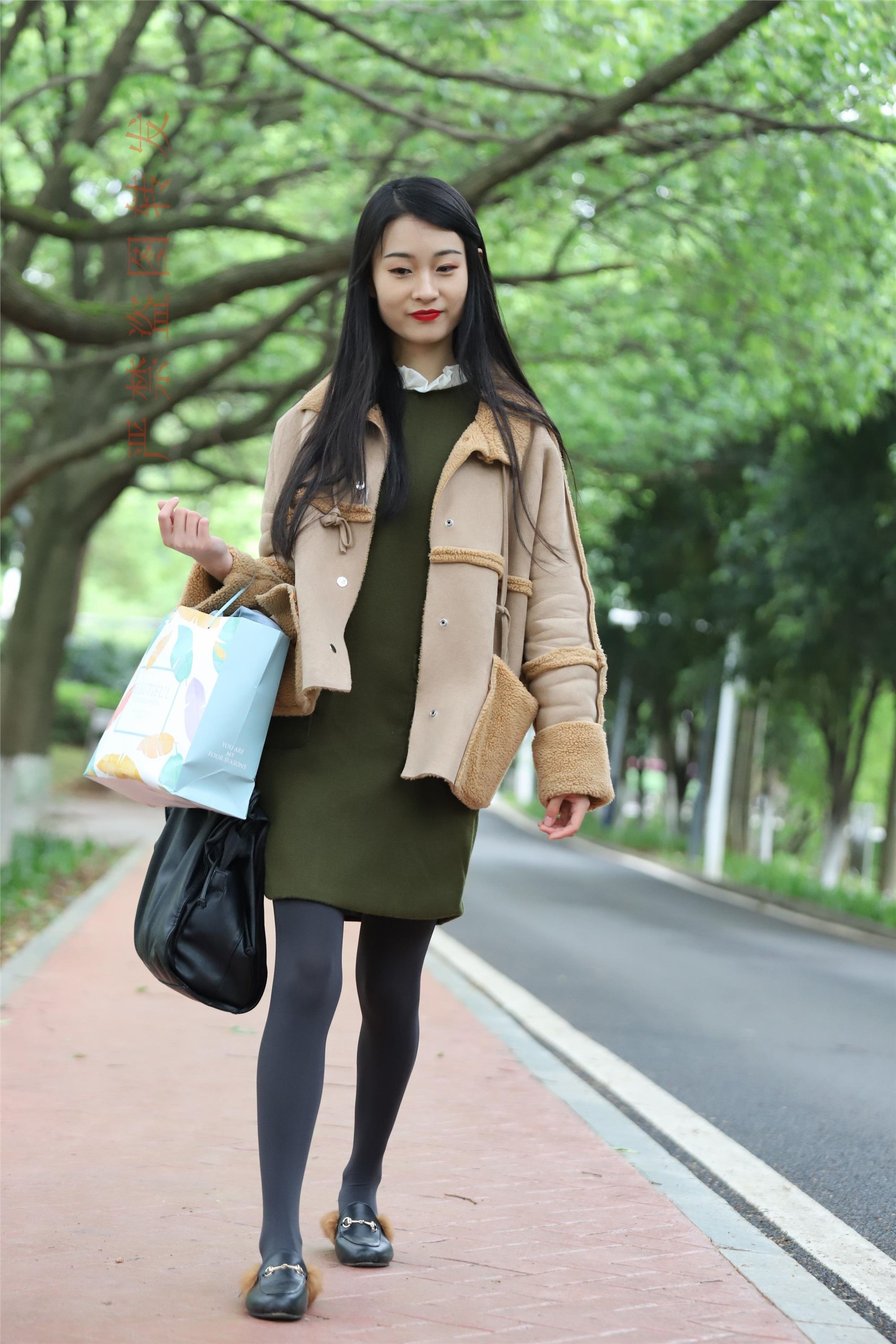 大西瓜套图  2018 4月活动 模特一灰厚4