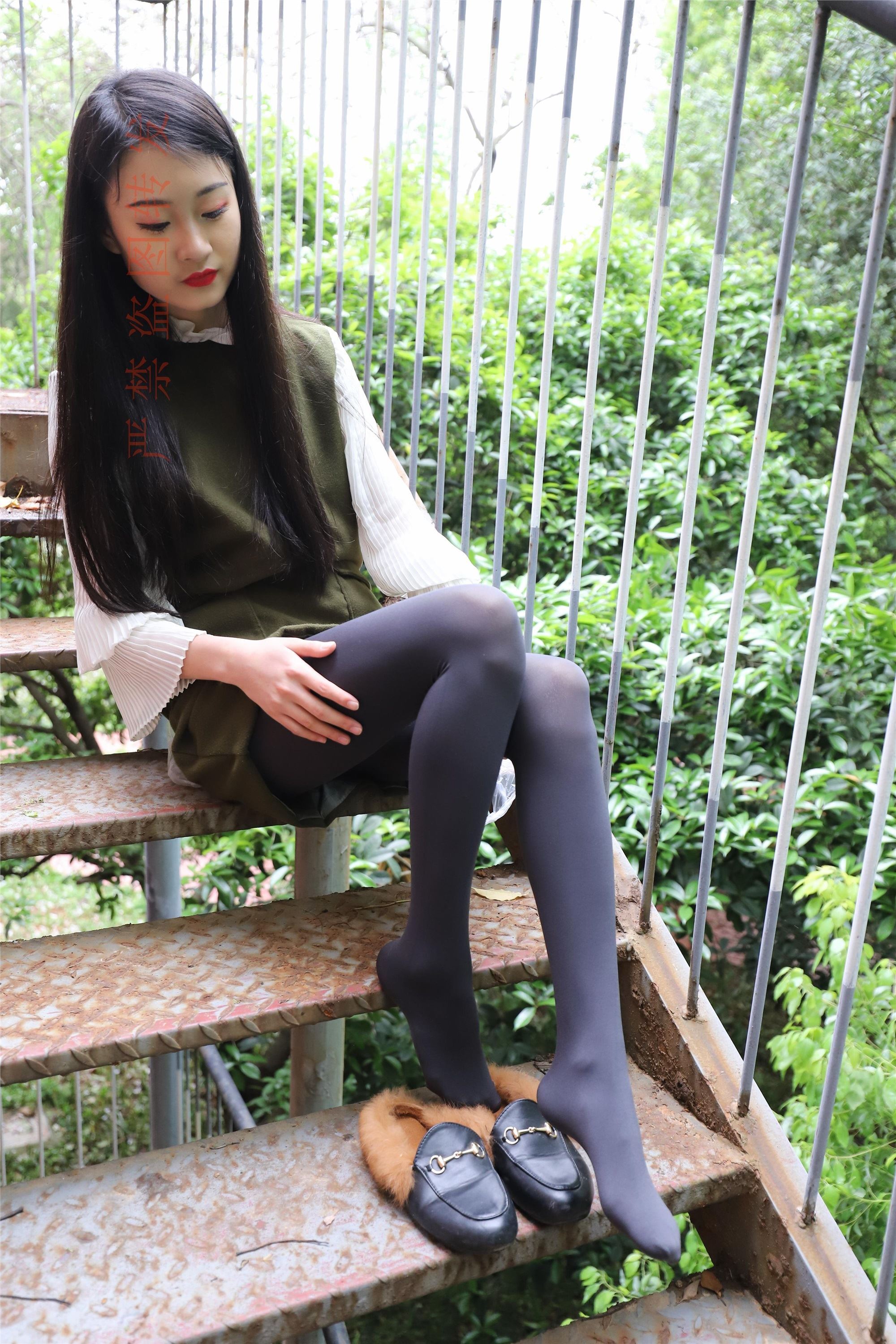 大西瓜套图  2018 4月活动 模特一灰厚4