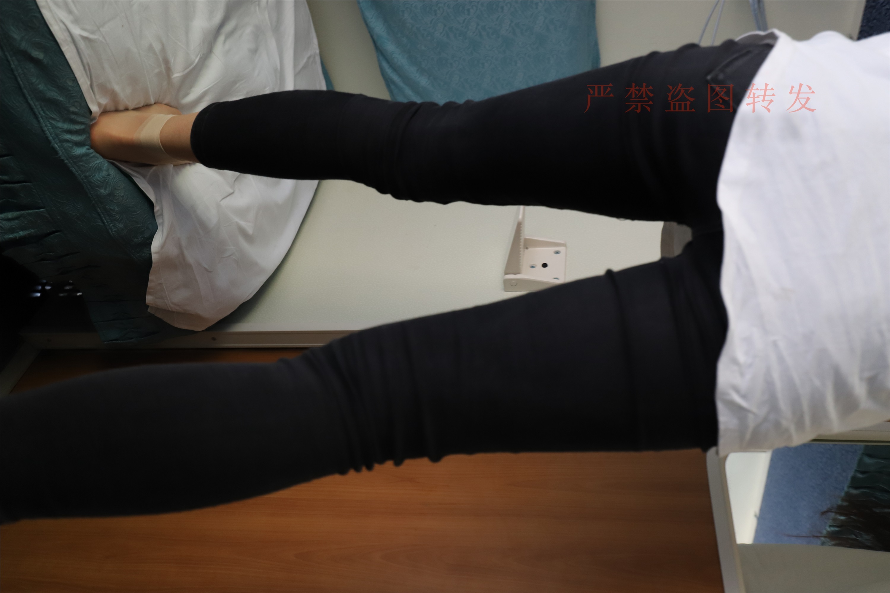 大西瓜套图  2018 5月活动 模特1 短丝1