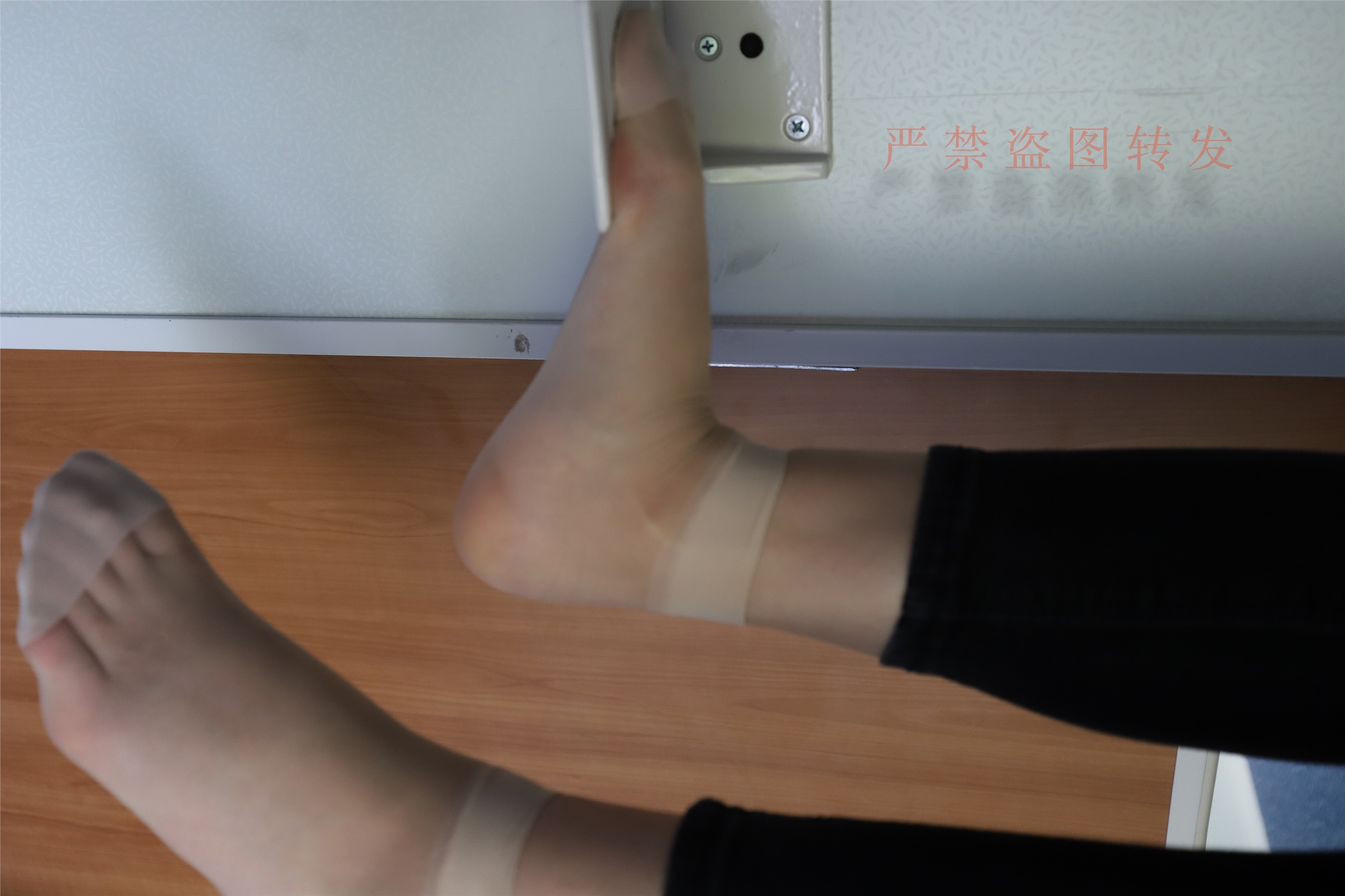 大西瓜套图  2018 5月活动 模特1 短丝1