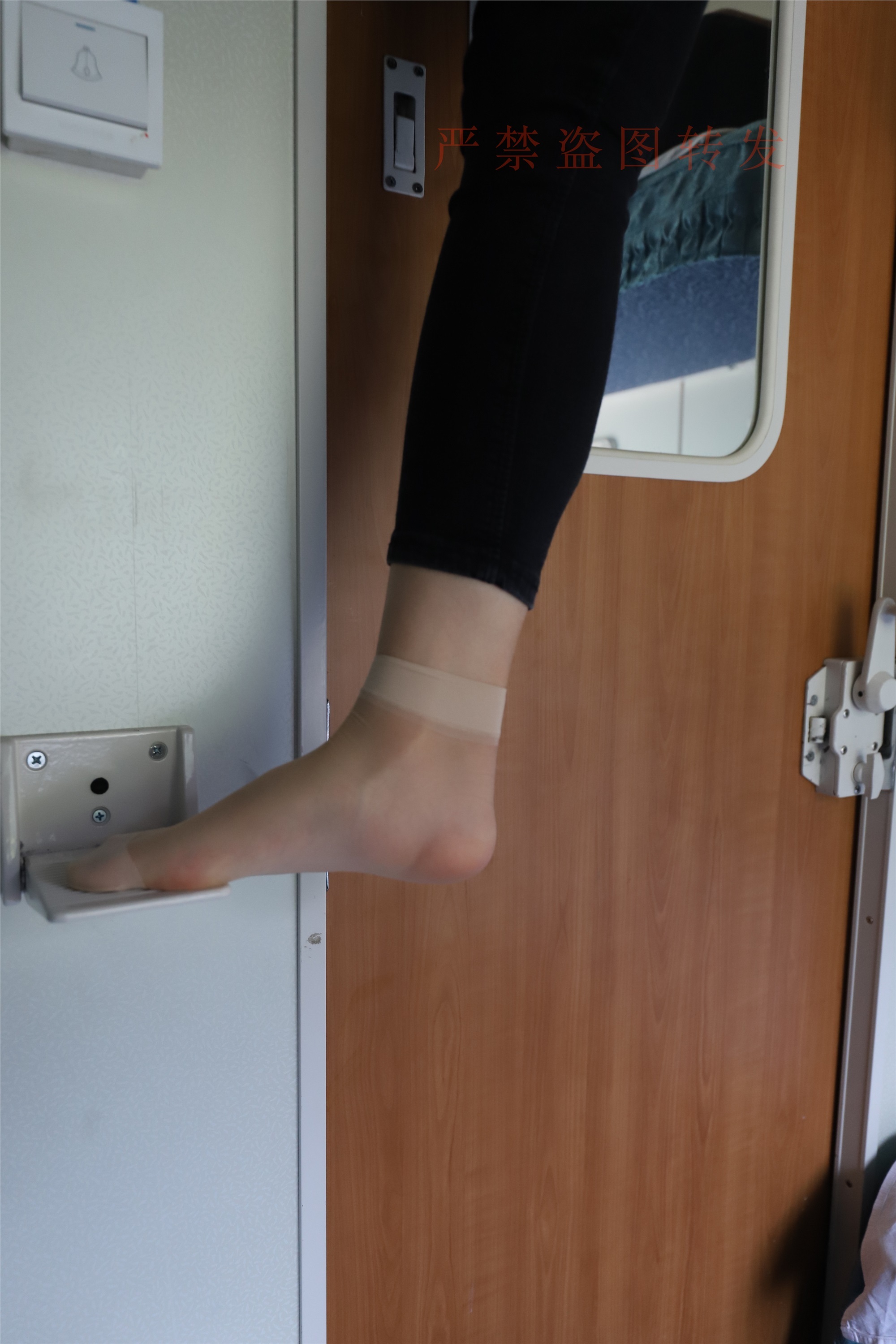 大西瓜套图  2018 5月活动 模特1 短丝1