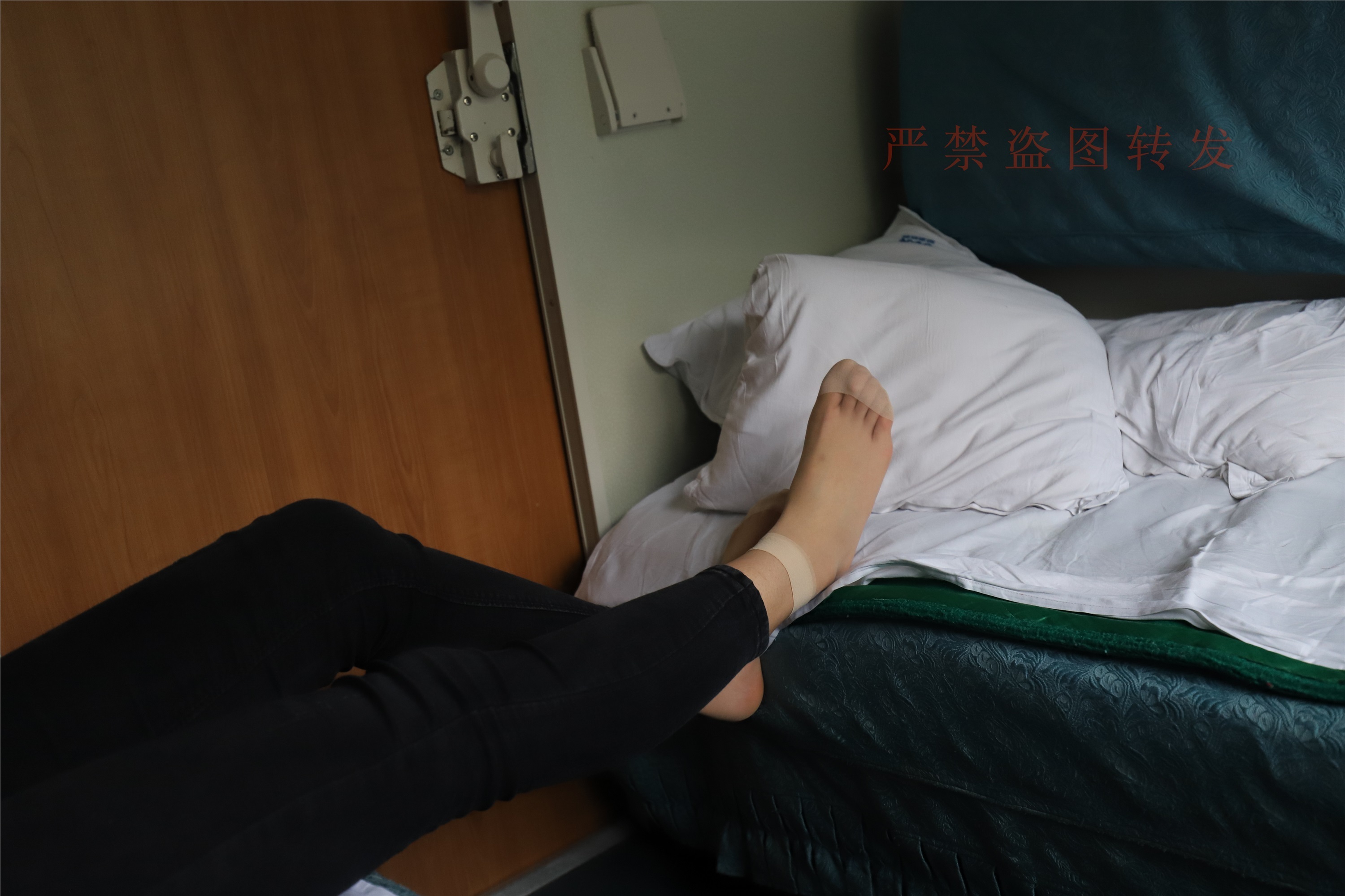 大西瓜套图  2018 5月活动 模特1 短丝1