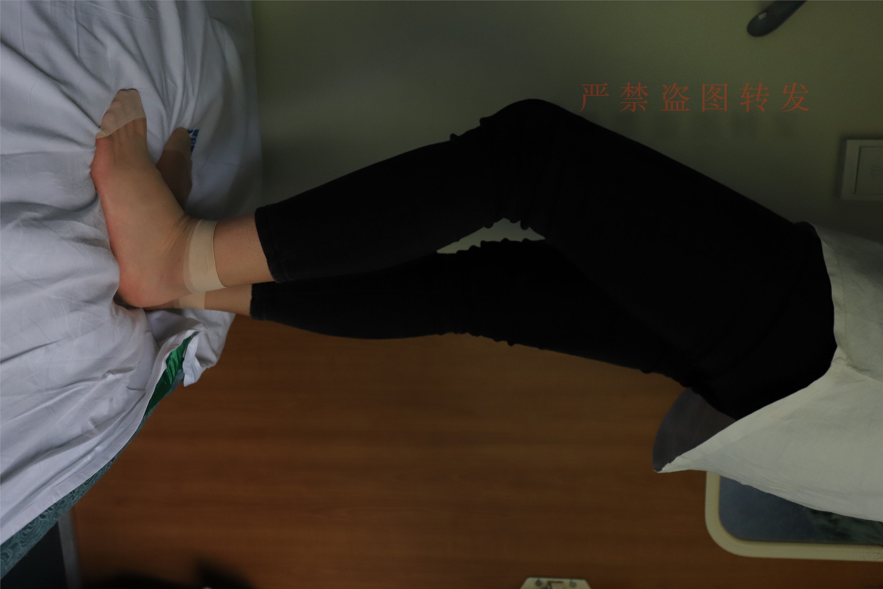 大西瓜套图  2018 5月活动 模特1 短丝2