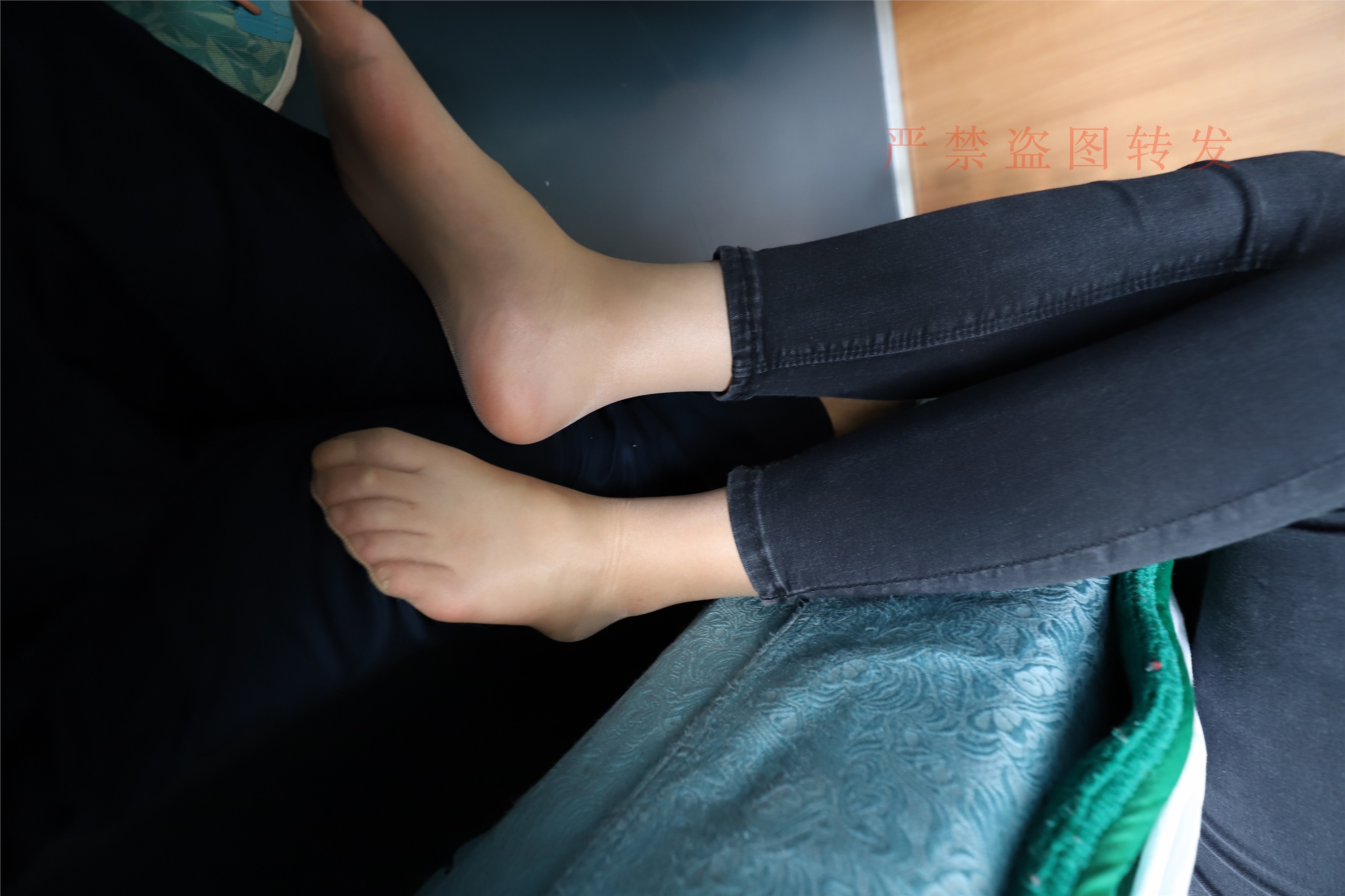 大西瓜套图  2018 5月活动 模特1 长丝