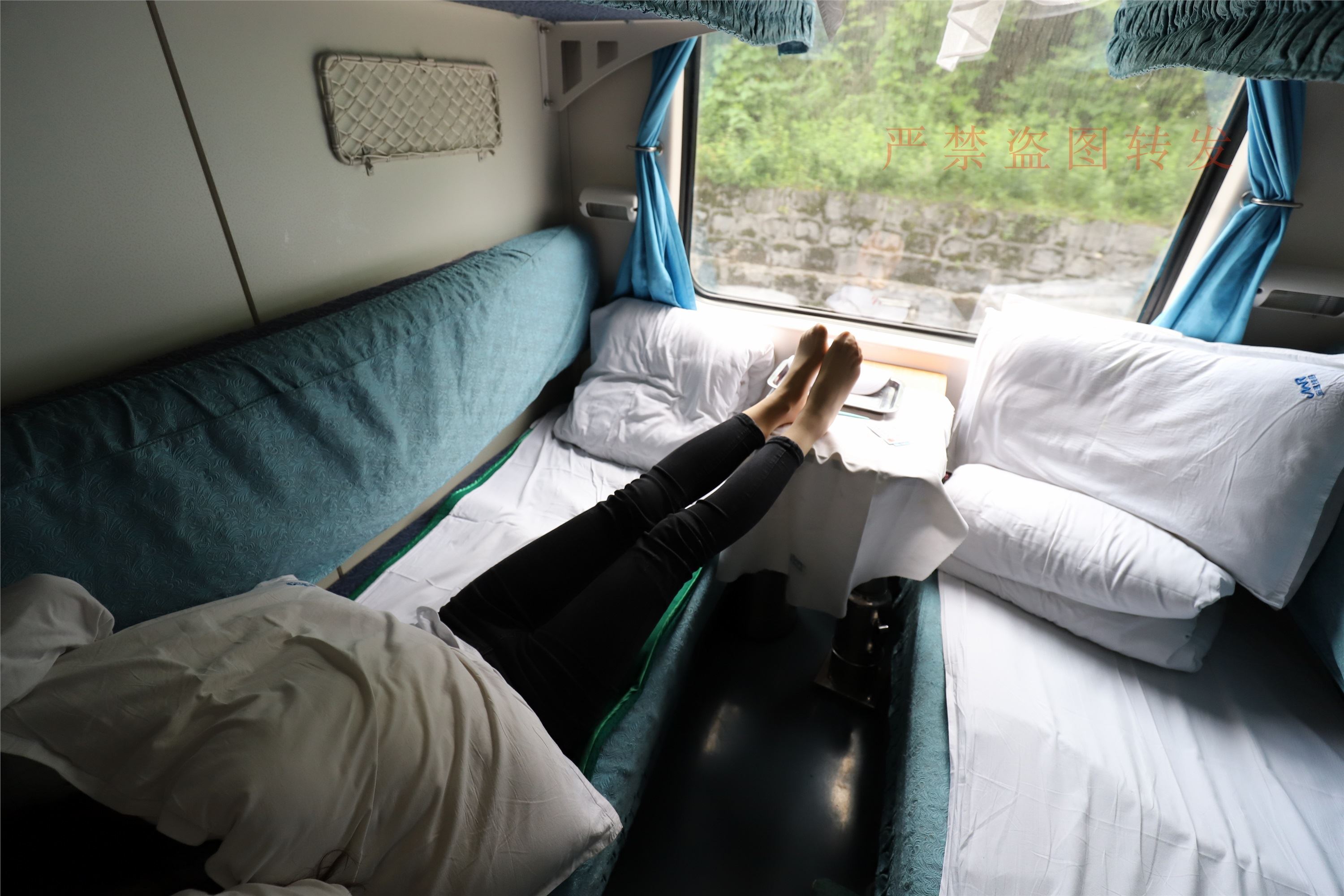 大西瓜套图  2018 5月活动 模特1 长丝