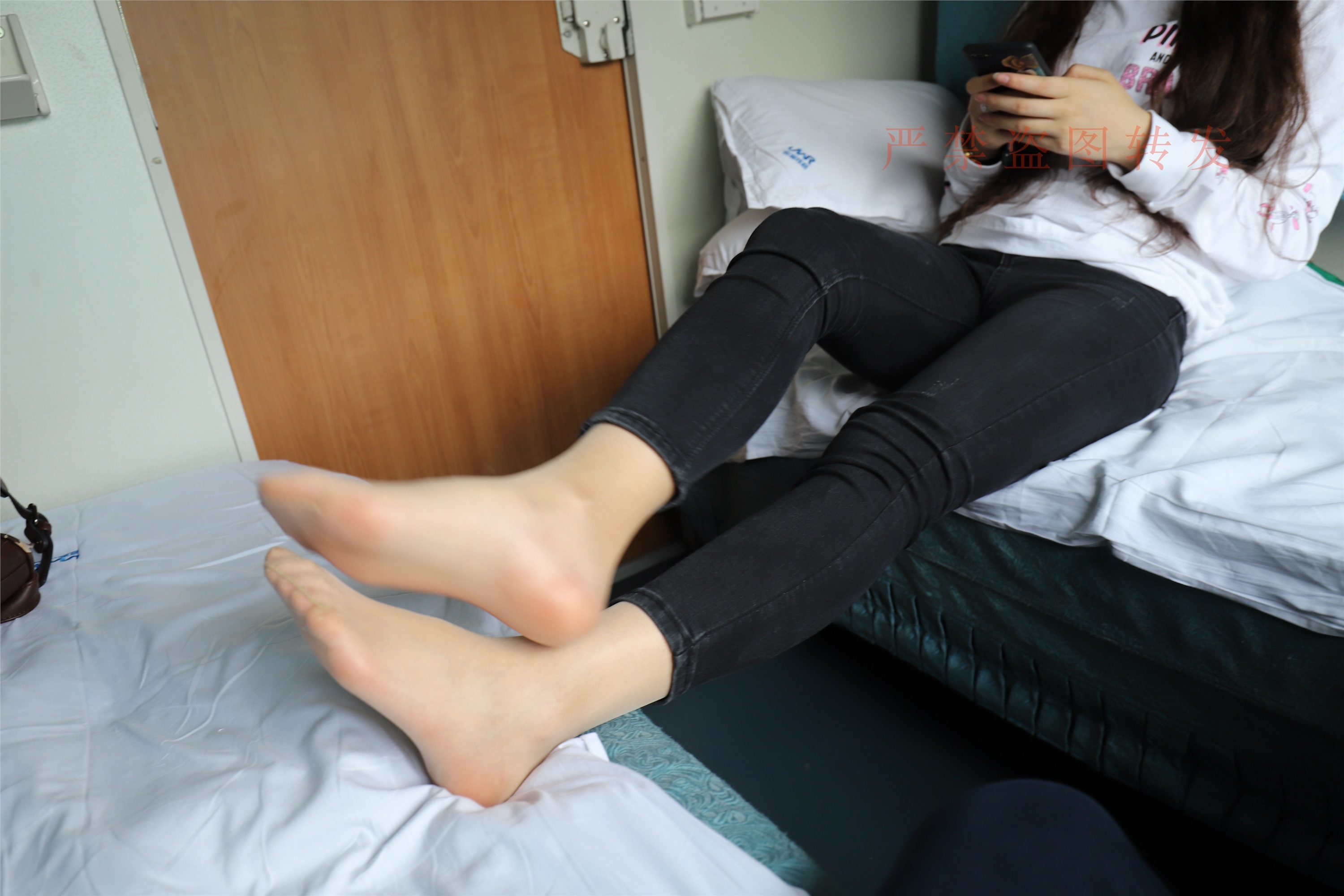 大西瓜套图  2018 5月活动 模特1 长丝