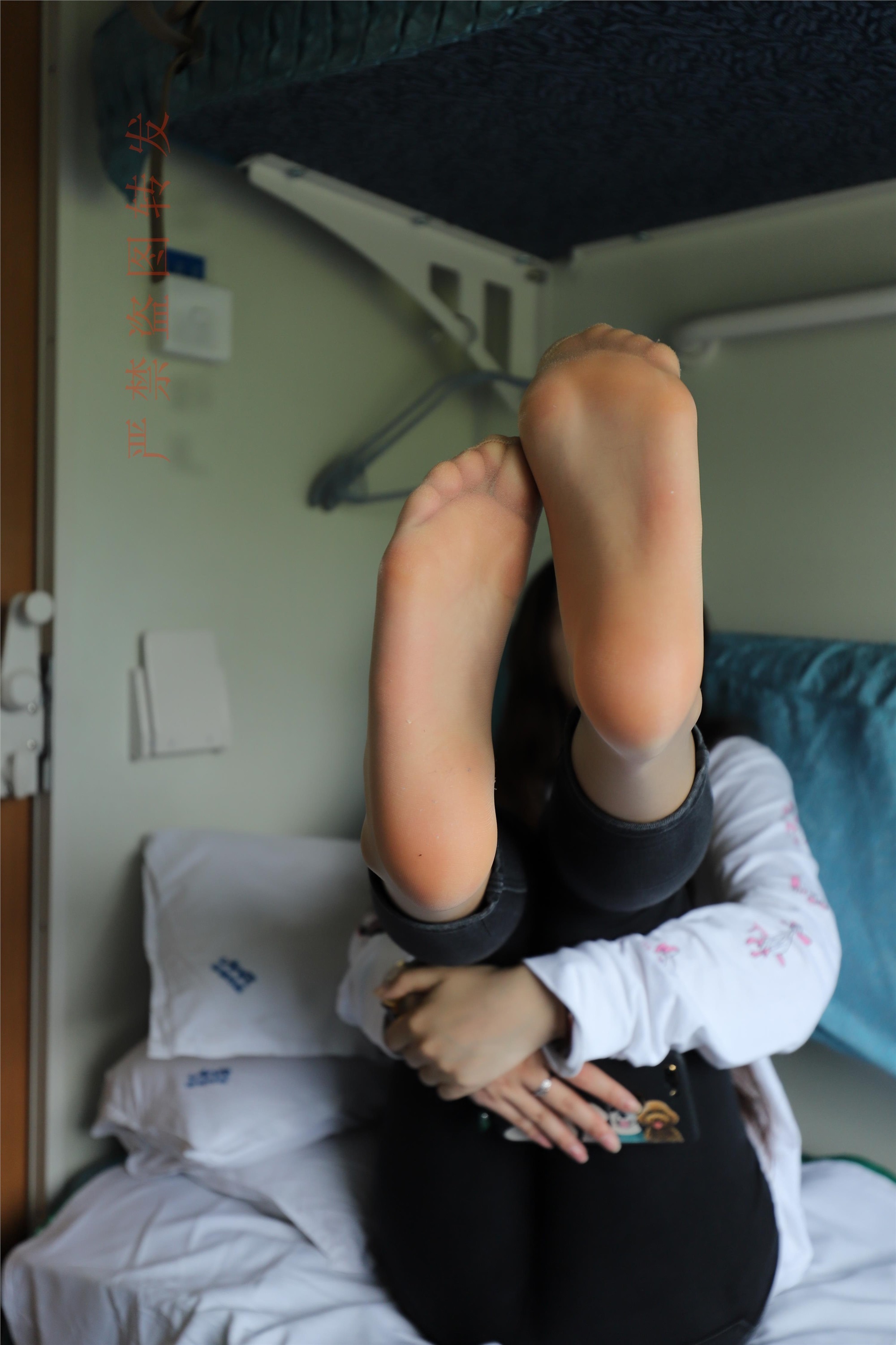 大西瓜套图  2018 5月活动 模特1 长丝