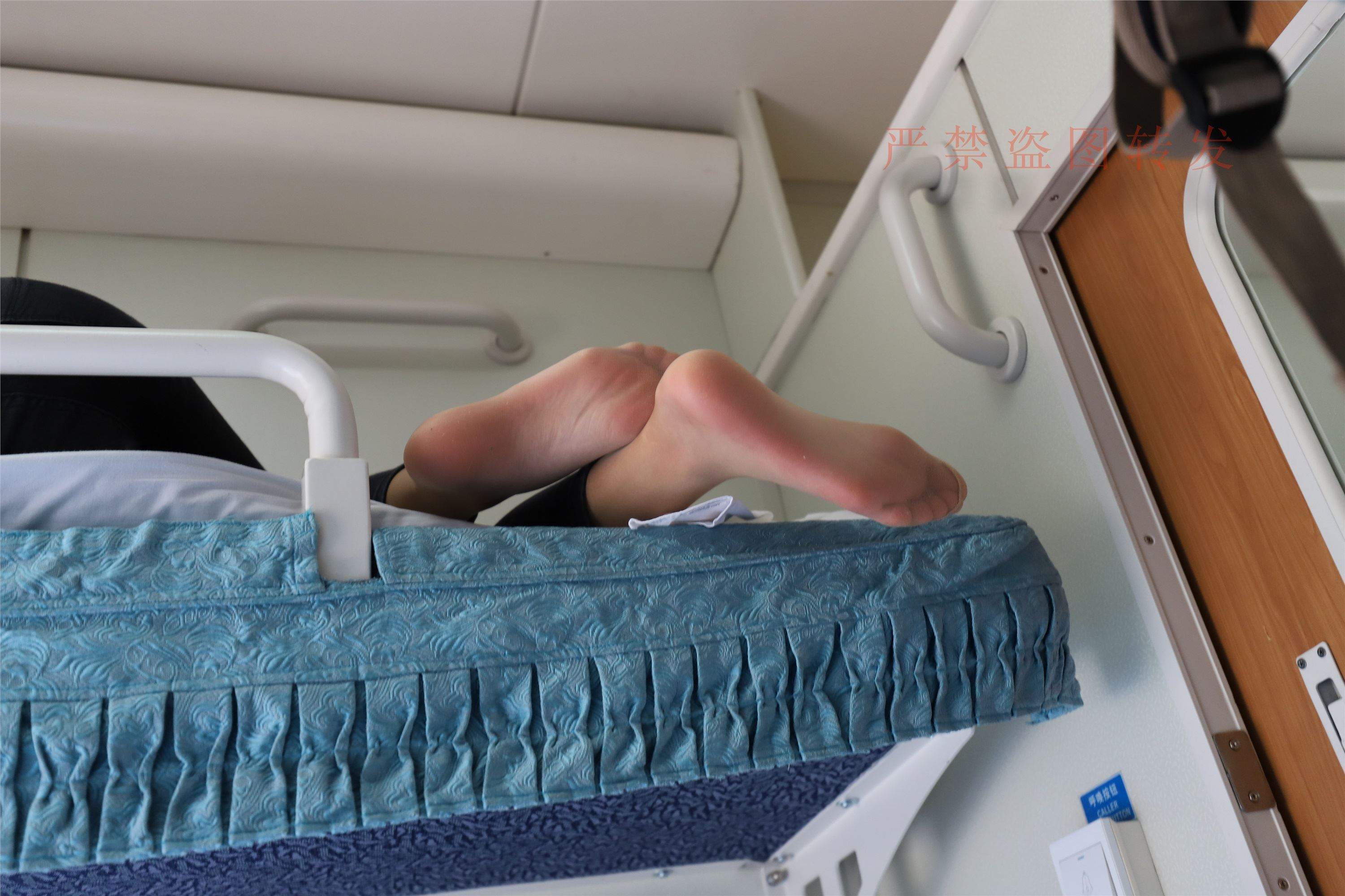 大西瓜套图  2018 5月活动 模特1 长丝