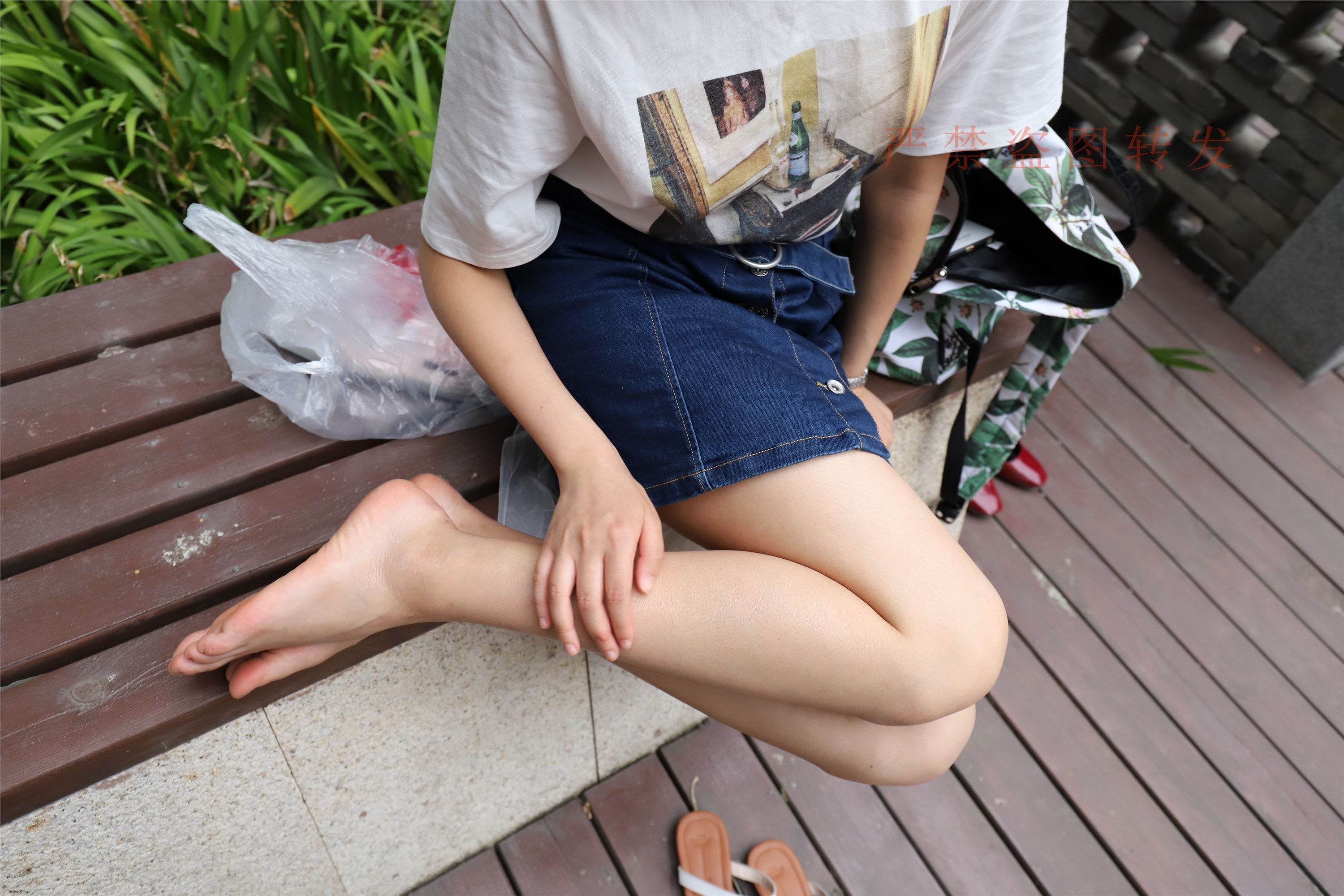 大西瓜套图  2018 5月活动 模特2 luo足1