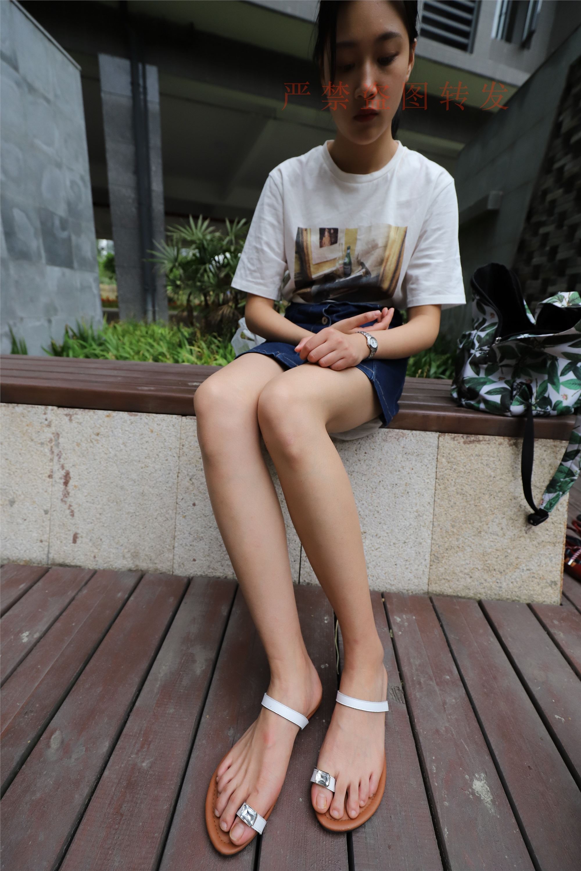 大西瓜套图  2018 5月活动 模特2 luo足1