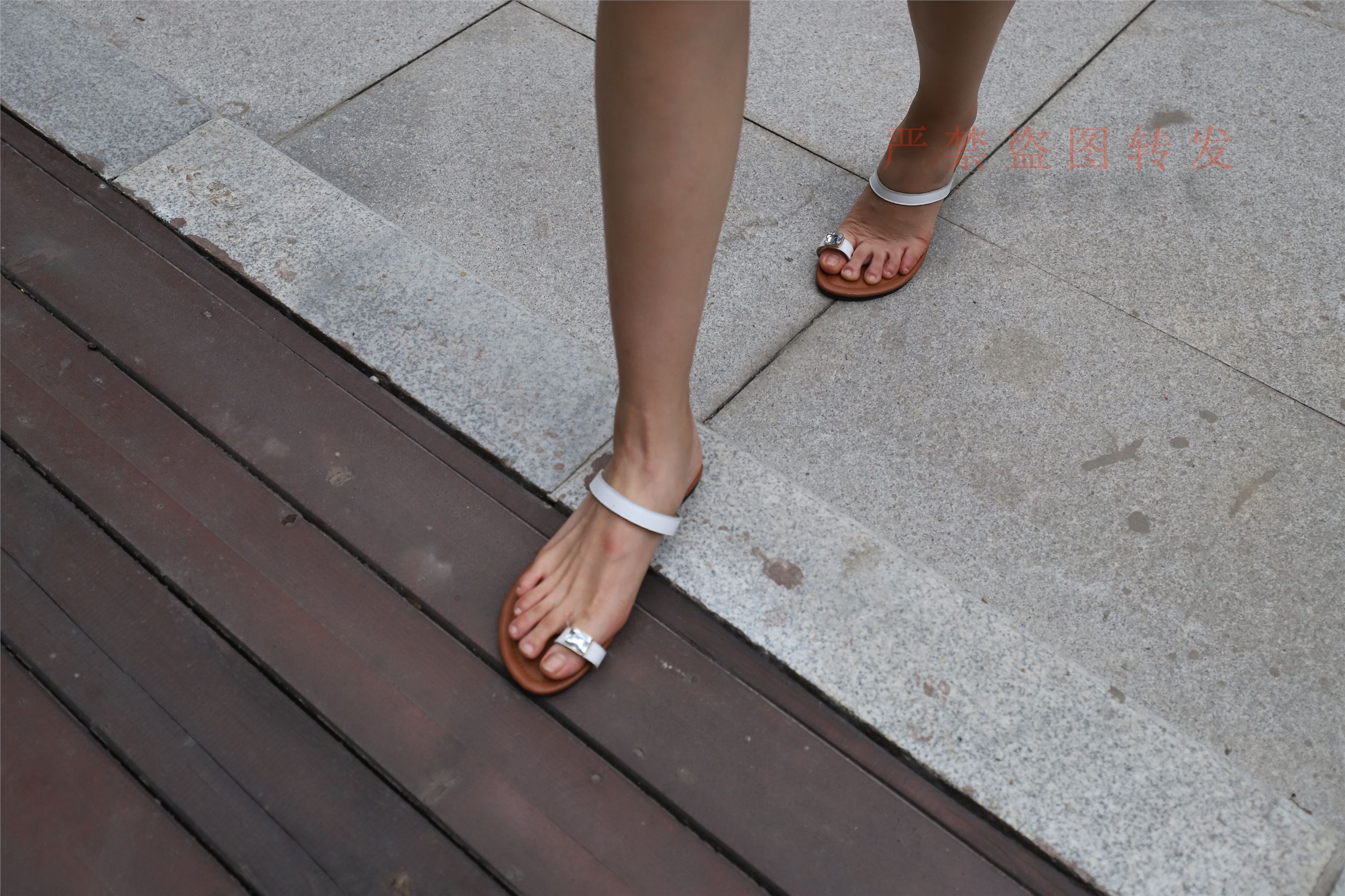 大西瓜套图  2018 5月活动 模特2 luo足1