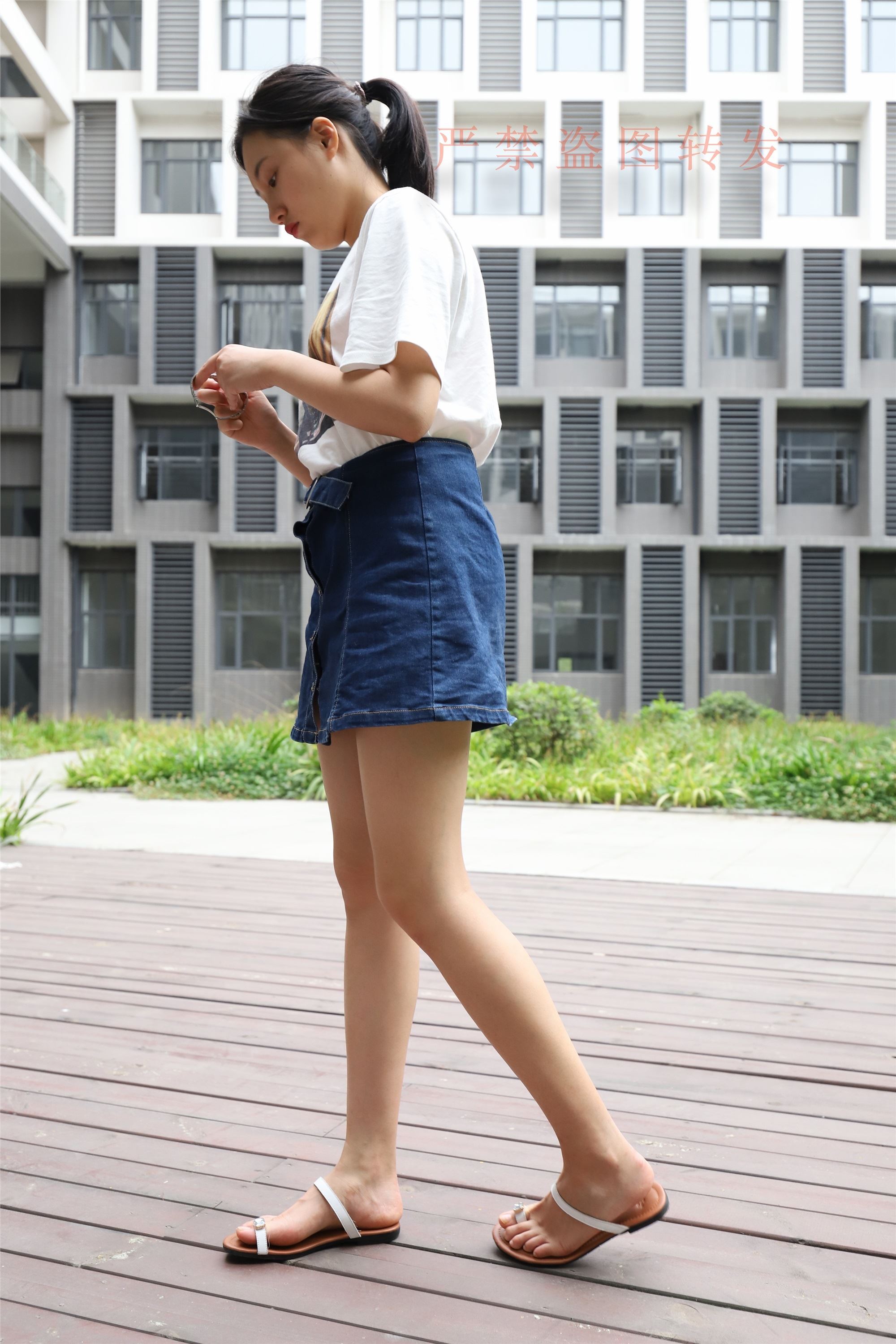 大西瓜套图  2018 5月活动 模特2 luo足2