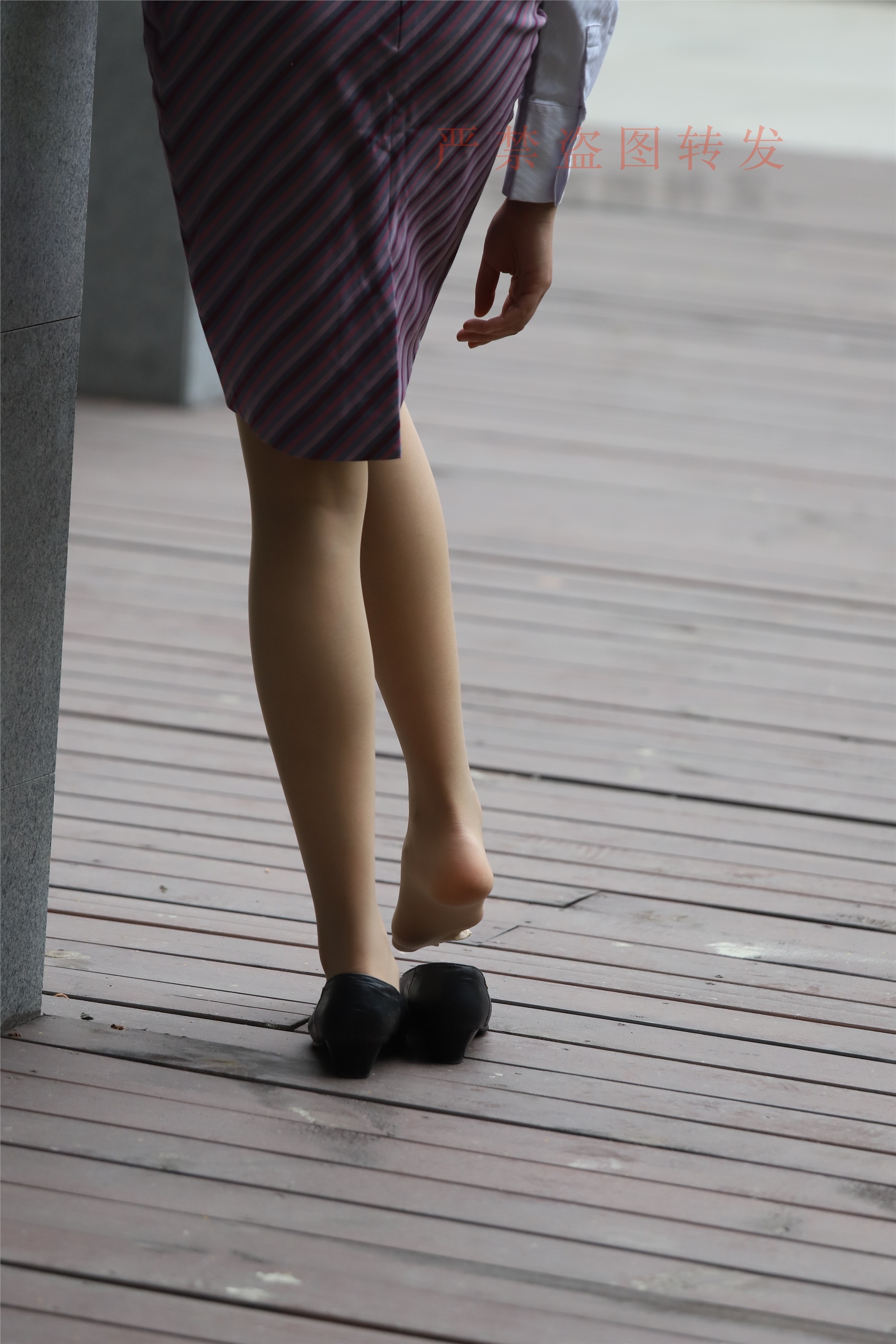 大西瓜套图  2018 5月活动 模特2 空乘制服1