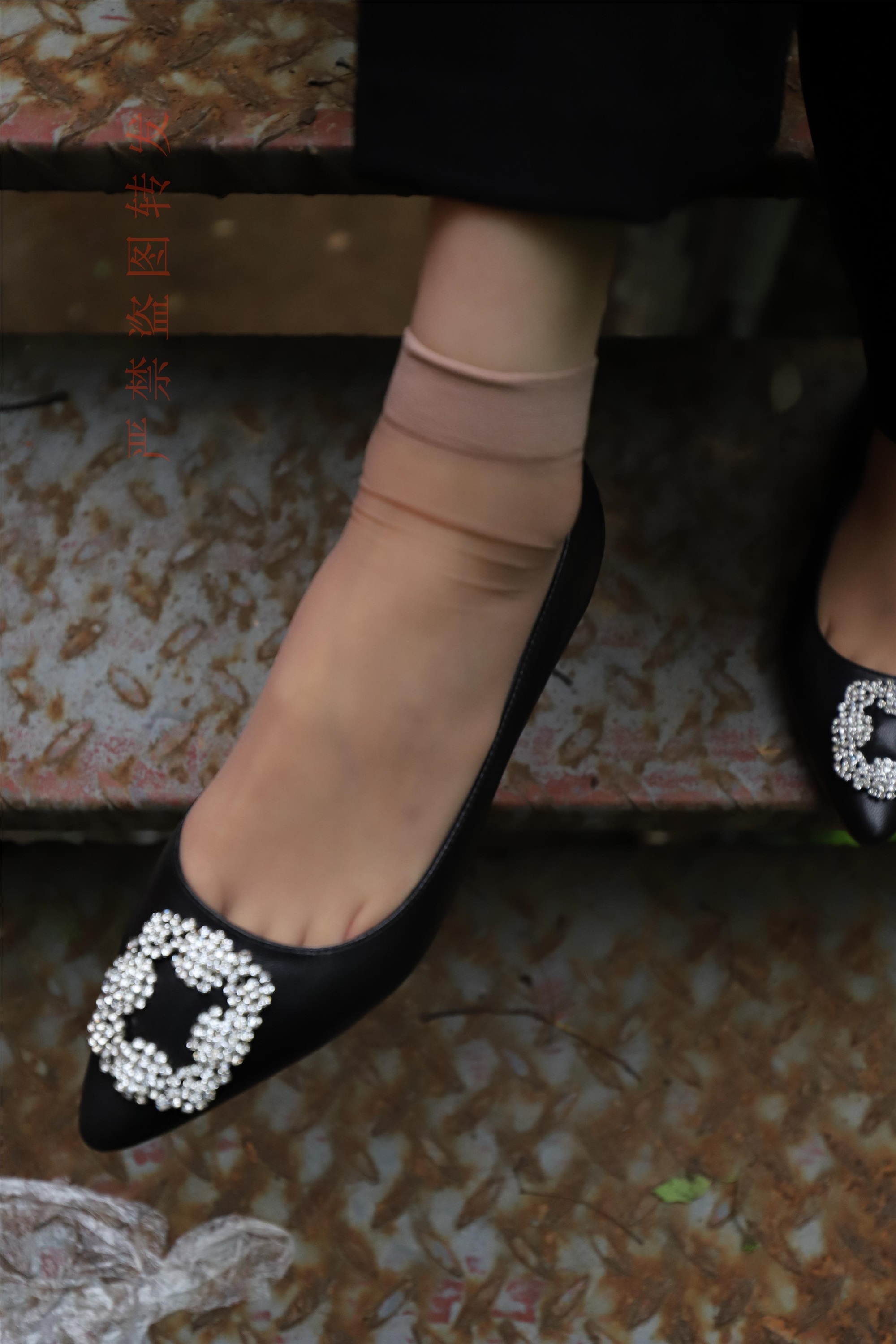 大西瓜套图  2018 4月活动 模特一 制服长裤1