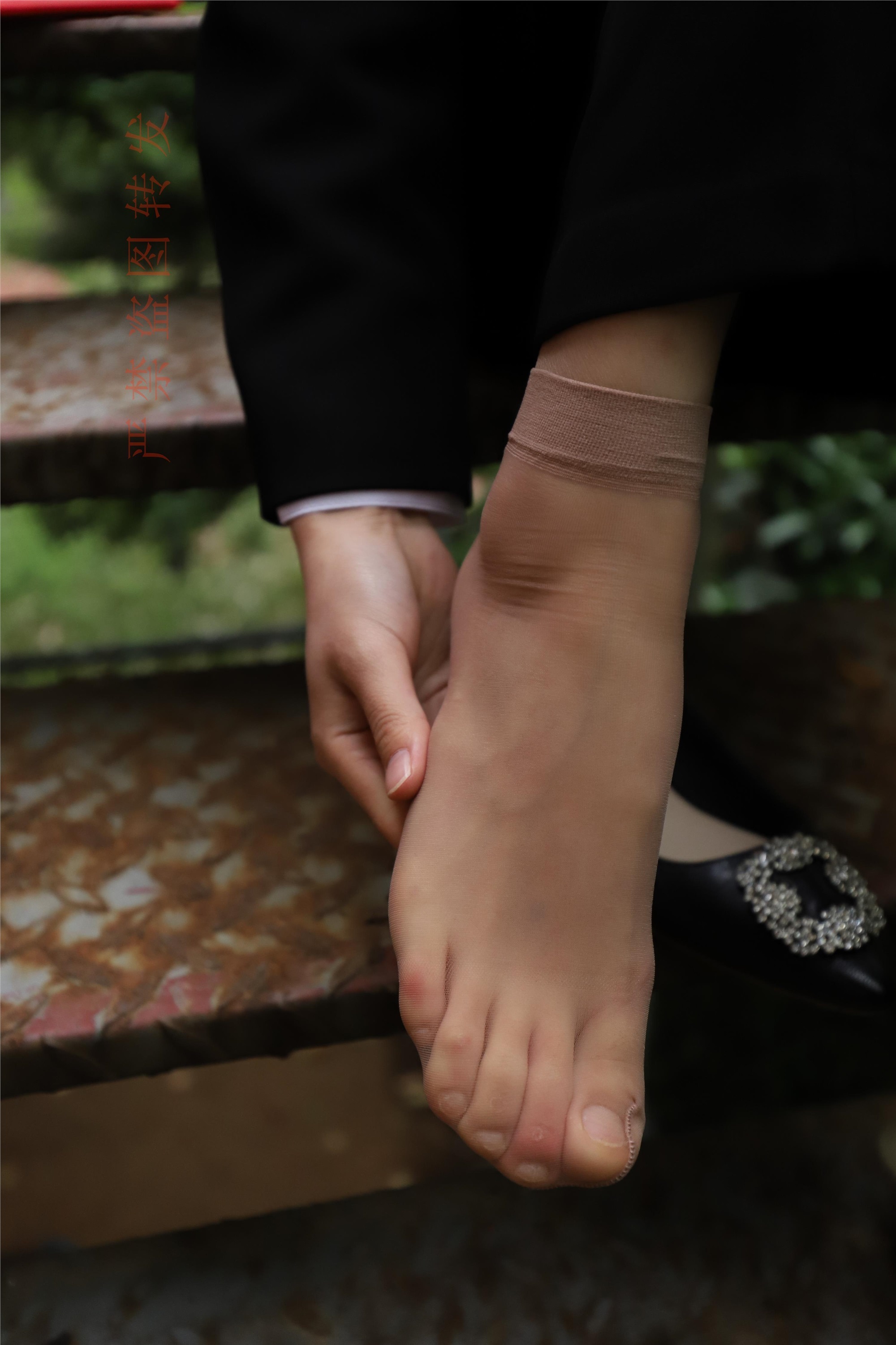 大西瓜套图  2018 4月活动 模特一 制服长裤1