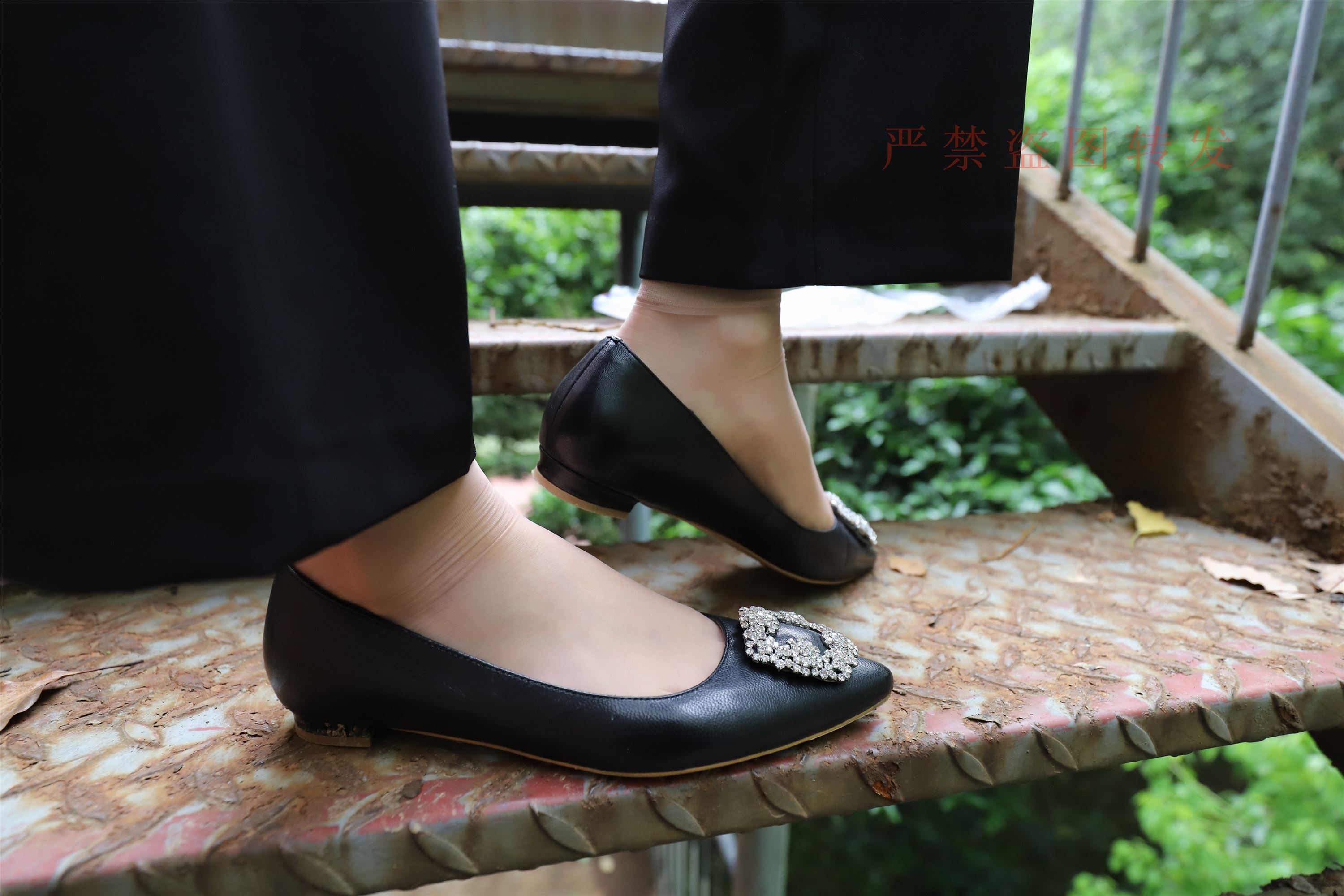 大西瓜套图  2018 4月活动 模特一 制服长裤1