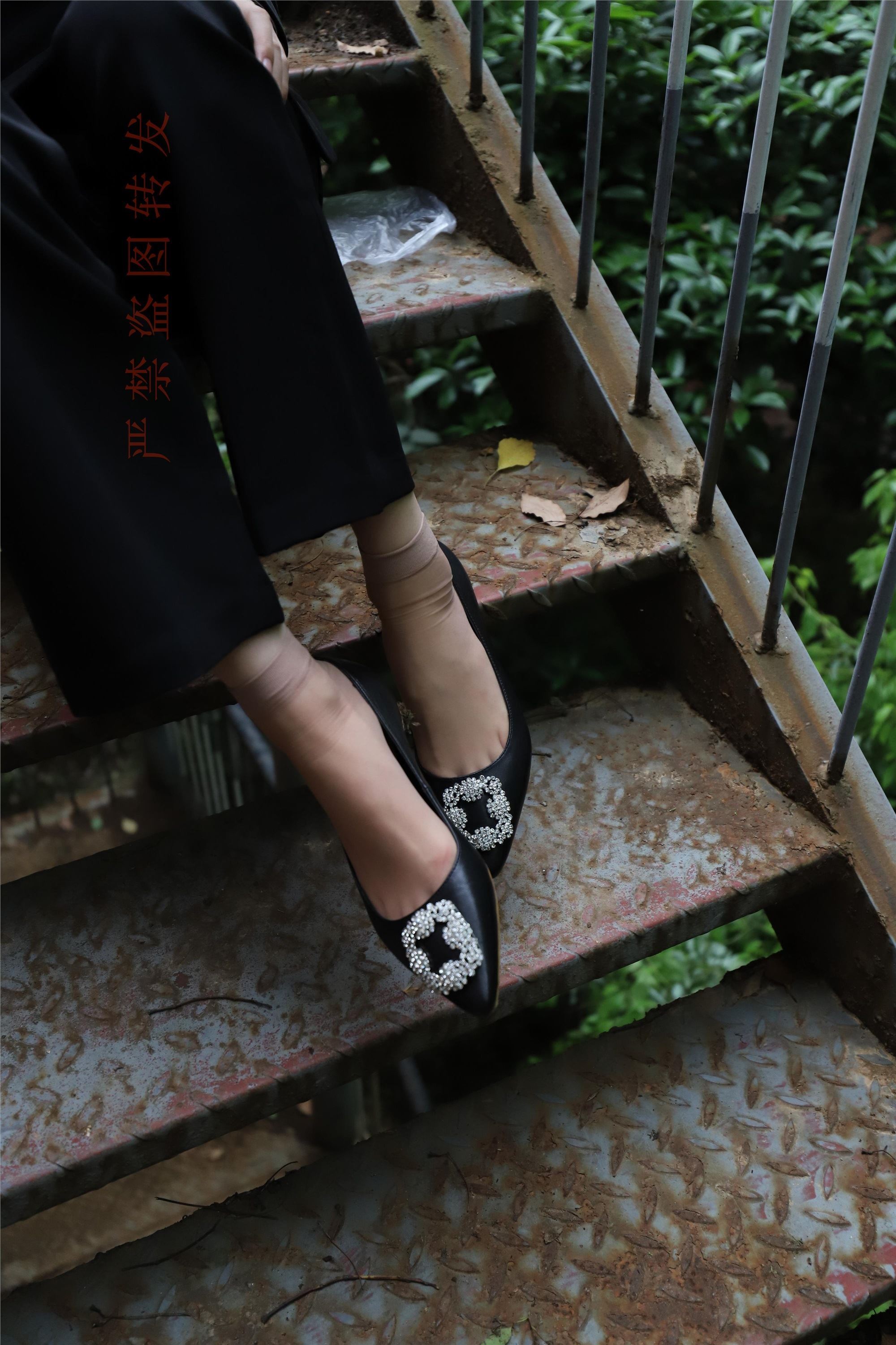 大西瓜套图  2018 4月活动 模特一 制服长裤1