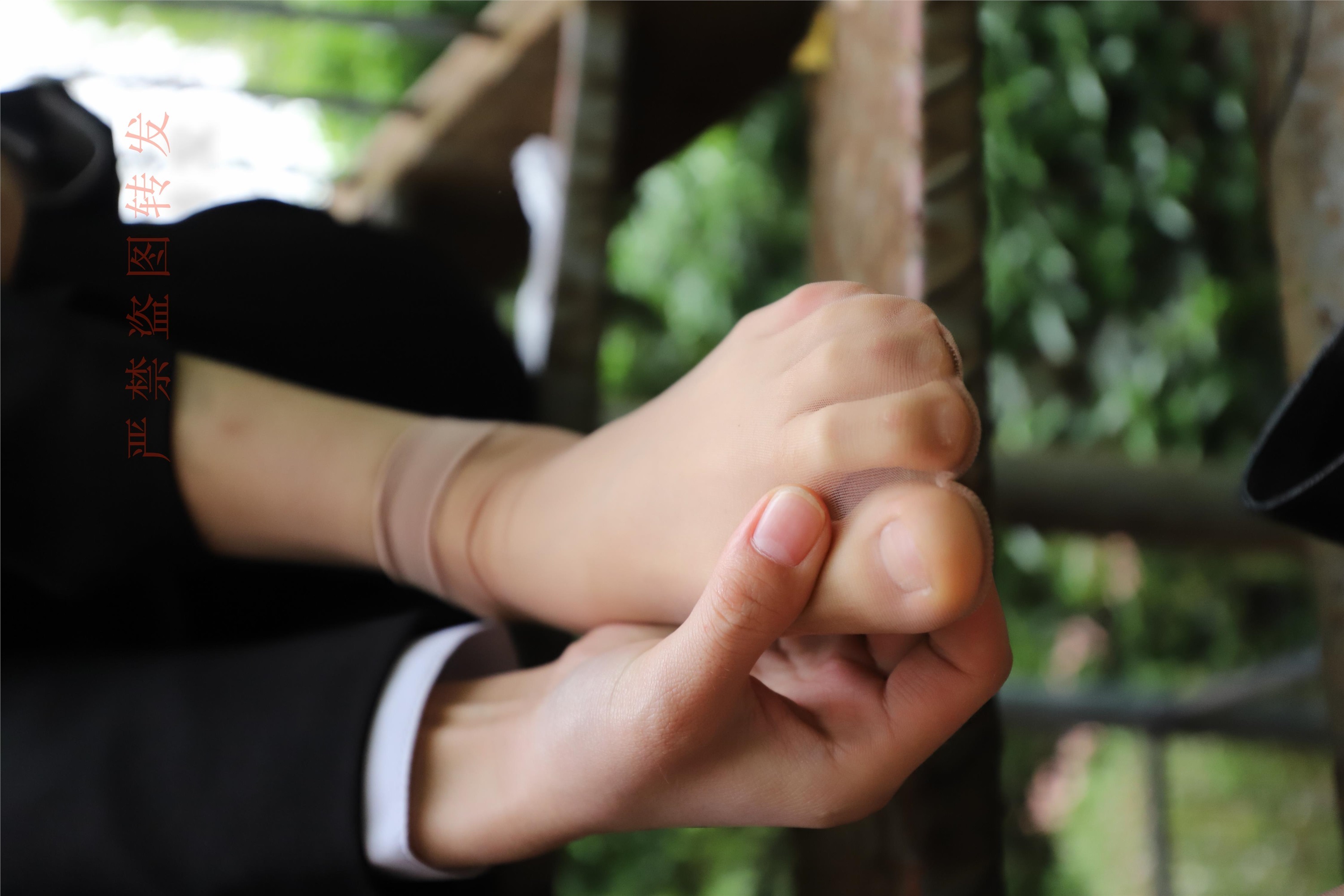 大西瓜套图  2018 4月活动 模特一 制服长裤2