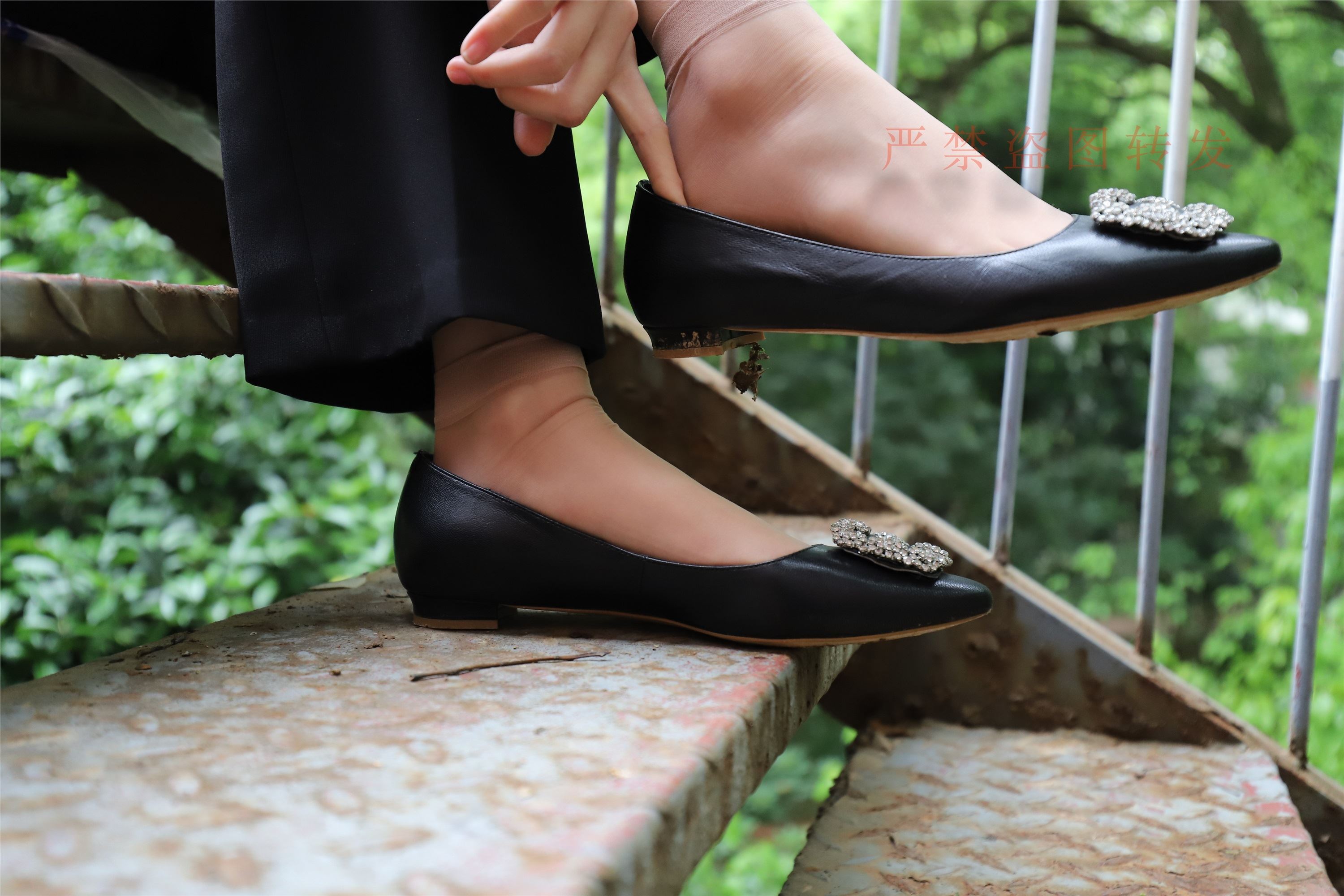 大西瓜套图  2018 4月活动 模特一 制服长裤2