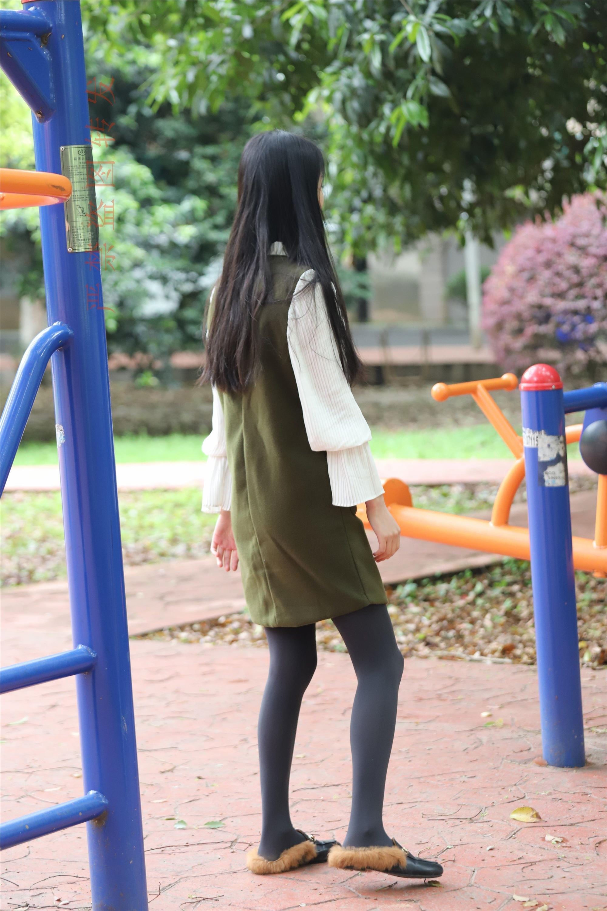 大西瓜套图  2018 4月活动 模特一灰厚1