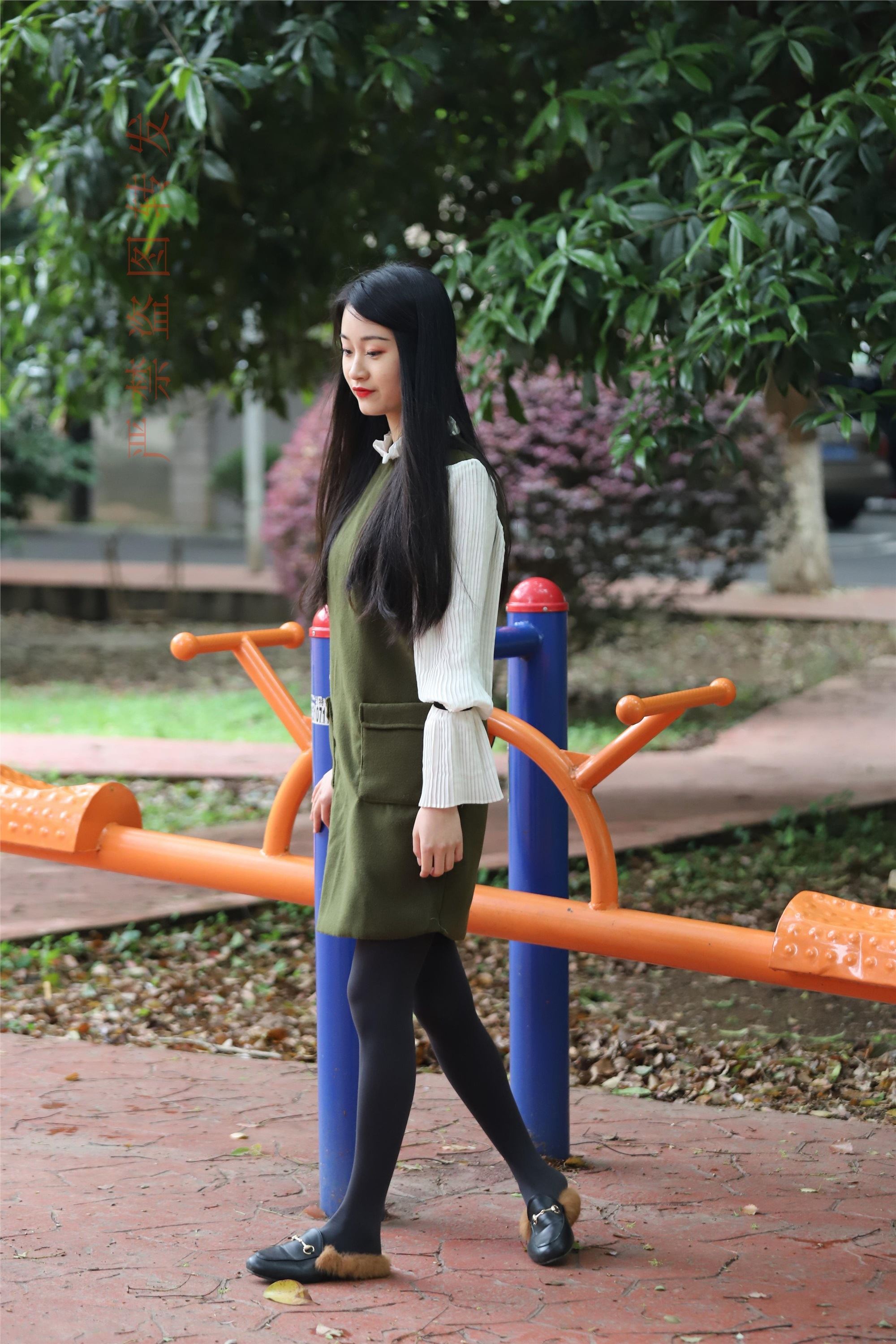 大西瓜套图  2018 4月活动 模特一灰厚1