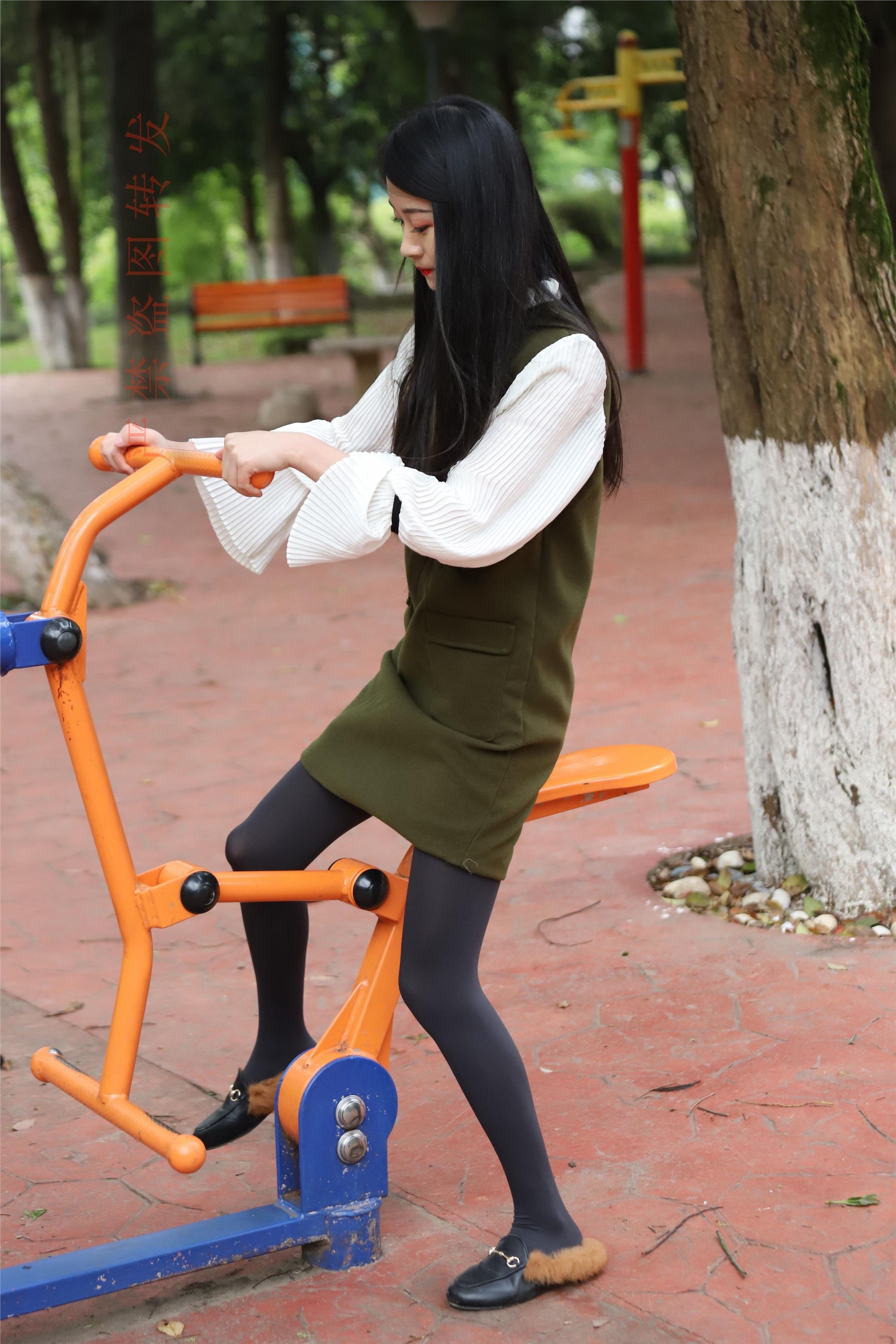 大西瓜套图  2018 4月活动 模特一灰厚2